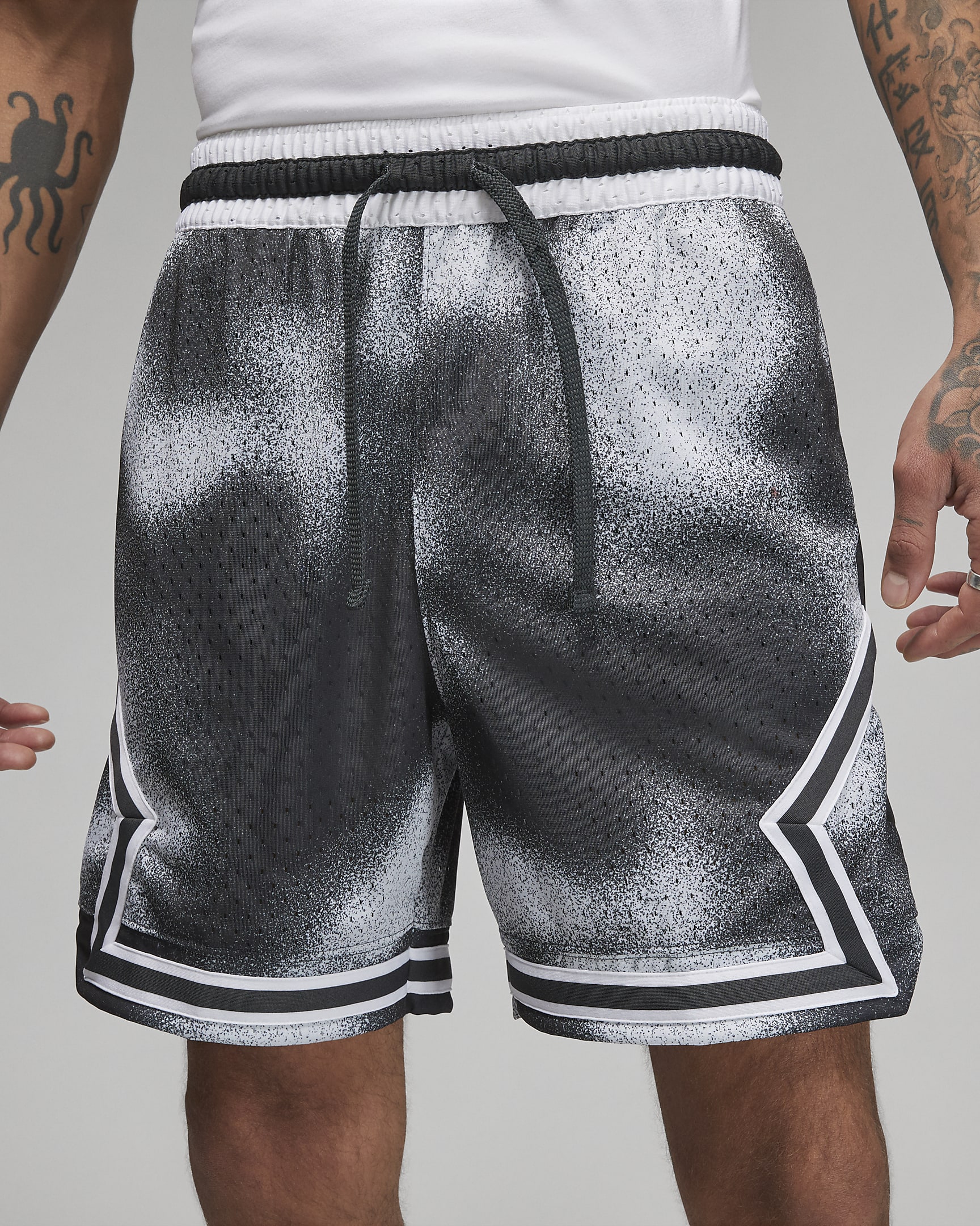 Jordan DriFIT Sport Men's Diamond Shorts. Nike DK
