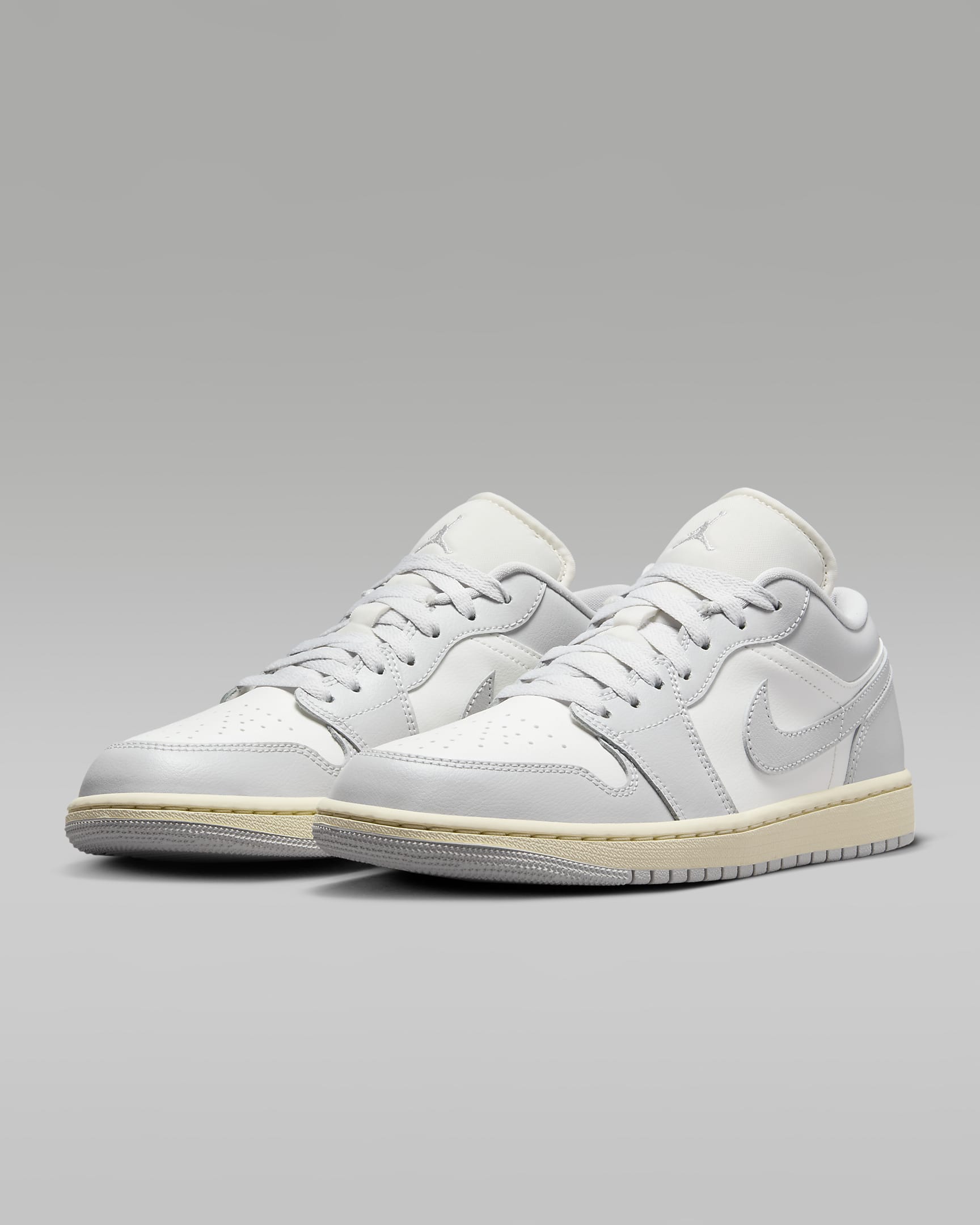 Air Jordan 1 Low Shoes - Sail/Coconut Milk/Neutral Grey