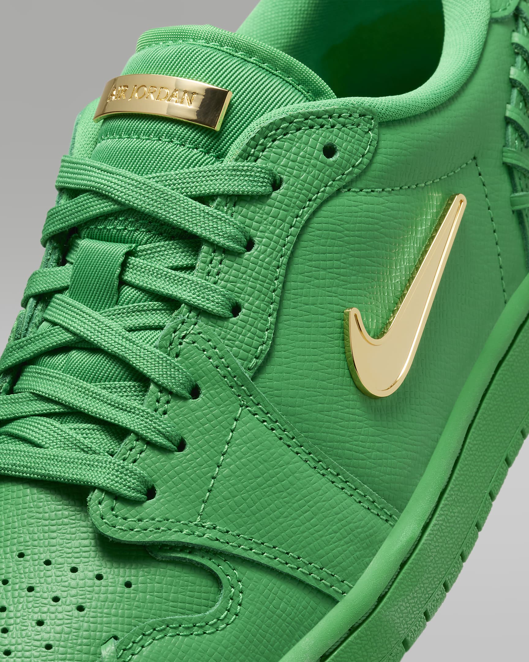 Air Jordan 1 Low Method of Make Shoes - Lucky Green/Metallic Gold