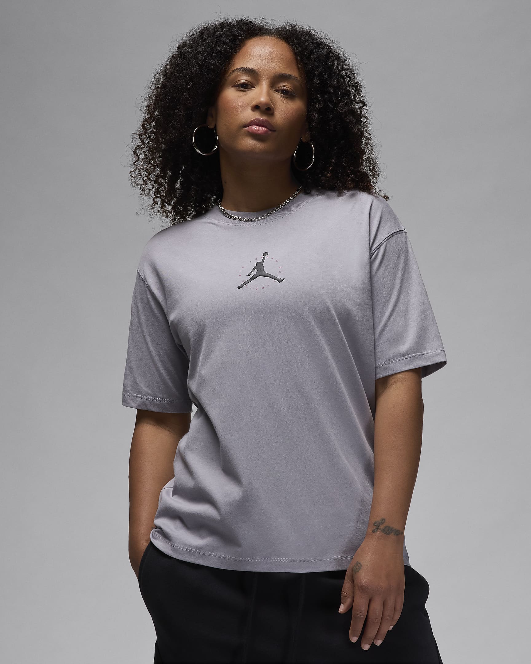 Playera para mujer Jordan Essential - Gris cemento