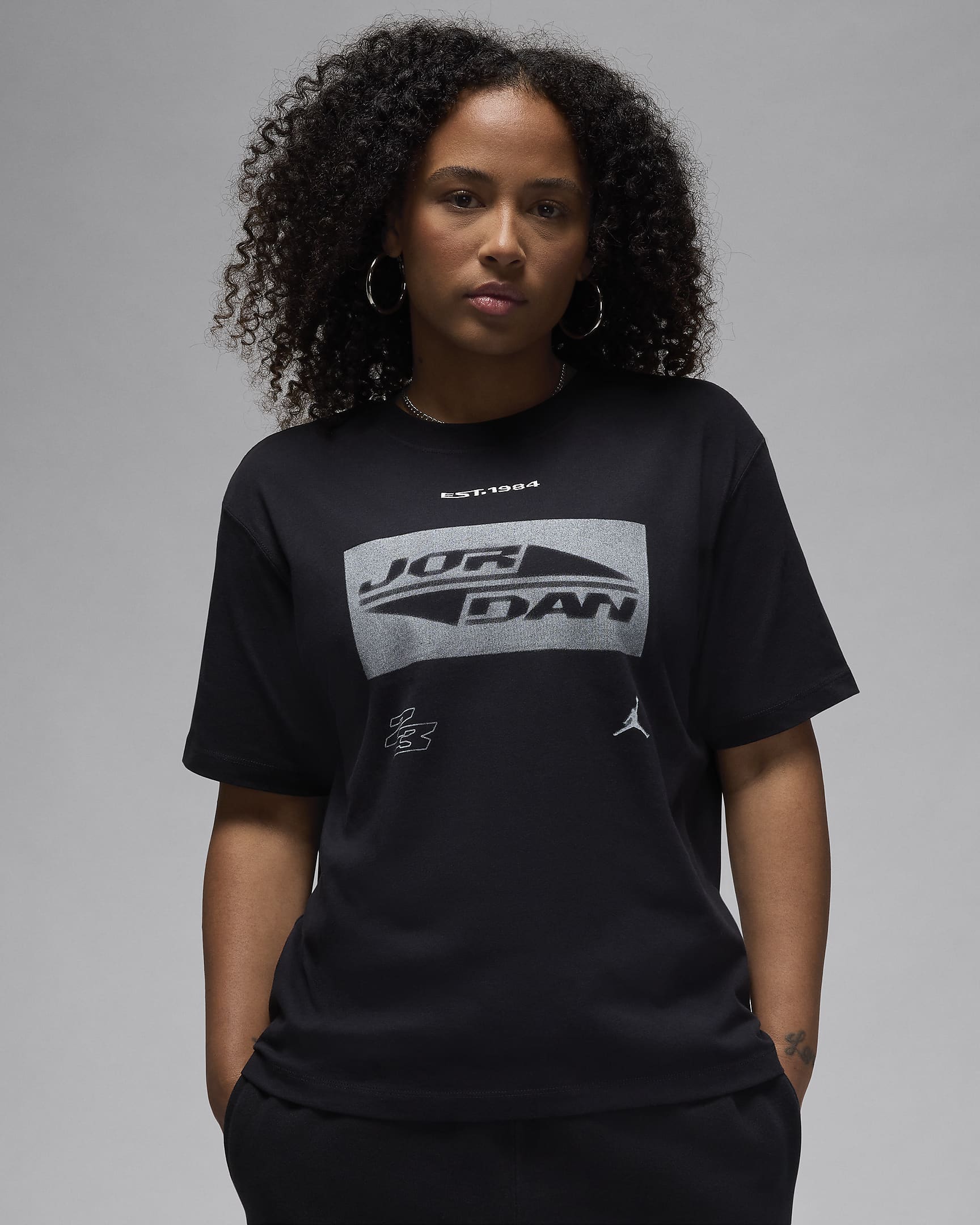 Jordan Women's Graphic Girlfriend T-Shirt - Black/White