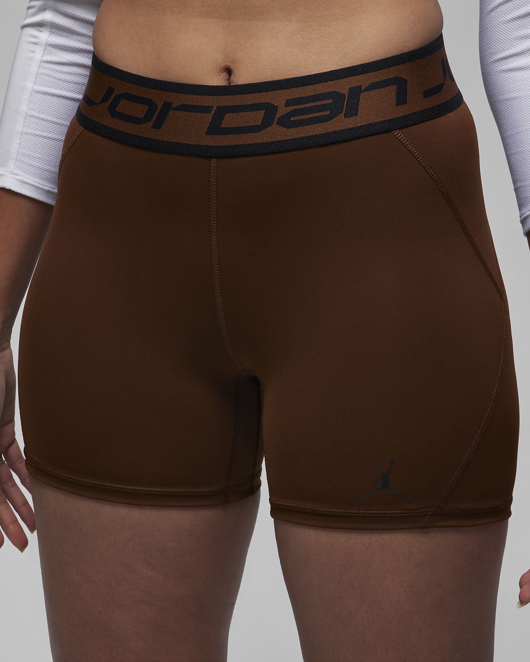 Dámské 13cm kraťasy Jordan Sport - Cacao Wow/Černá