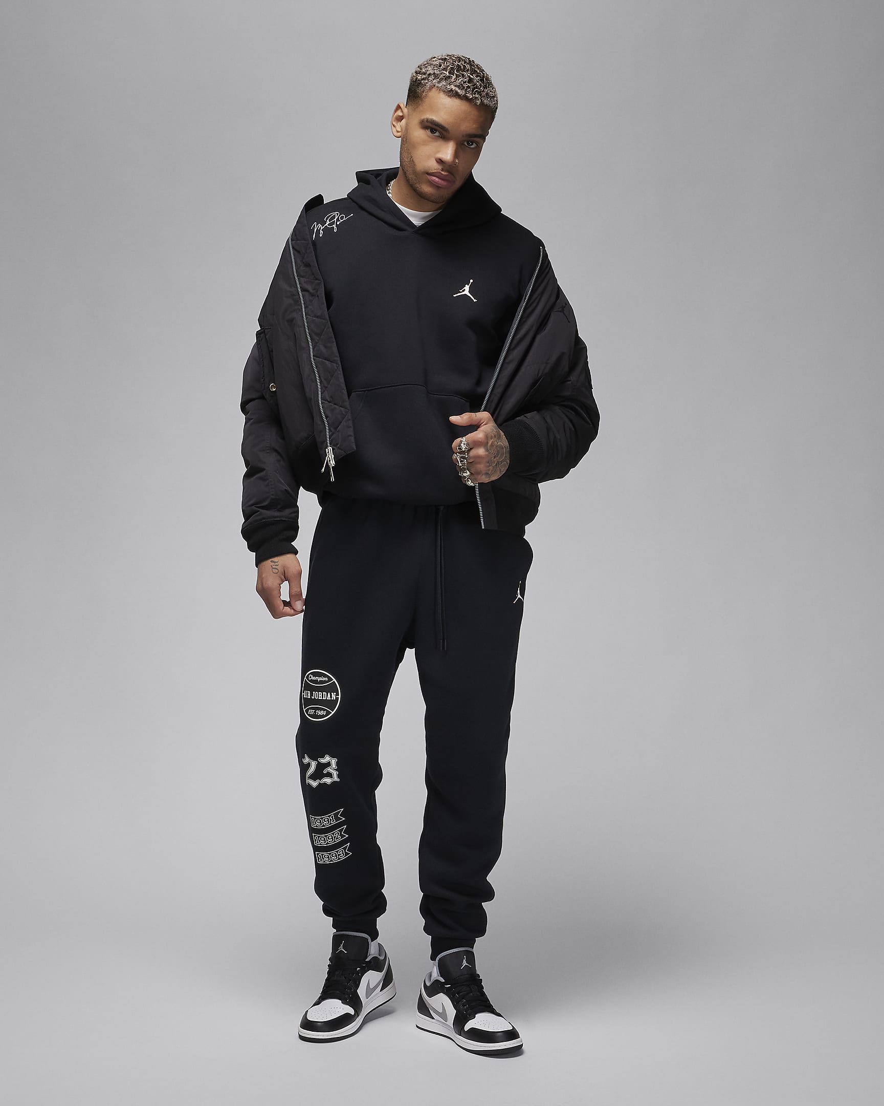 Jordan Essentials Men's Fleece Pullover Hoodie. Nike SG