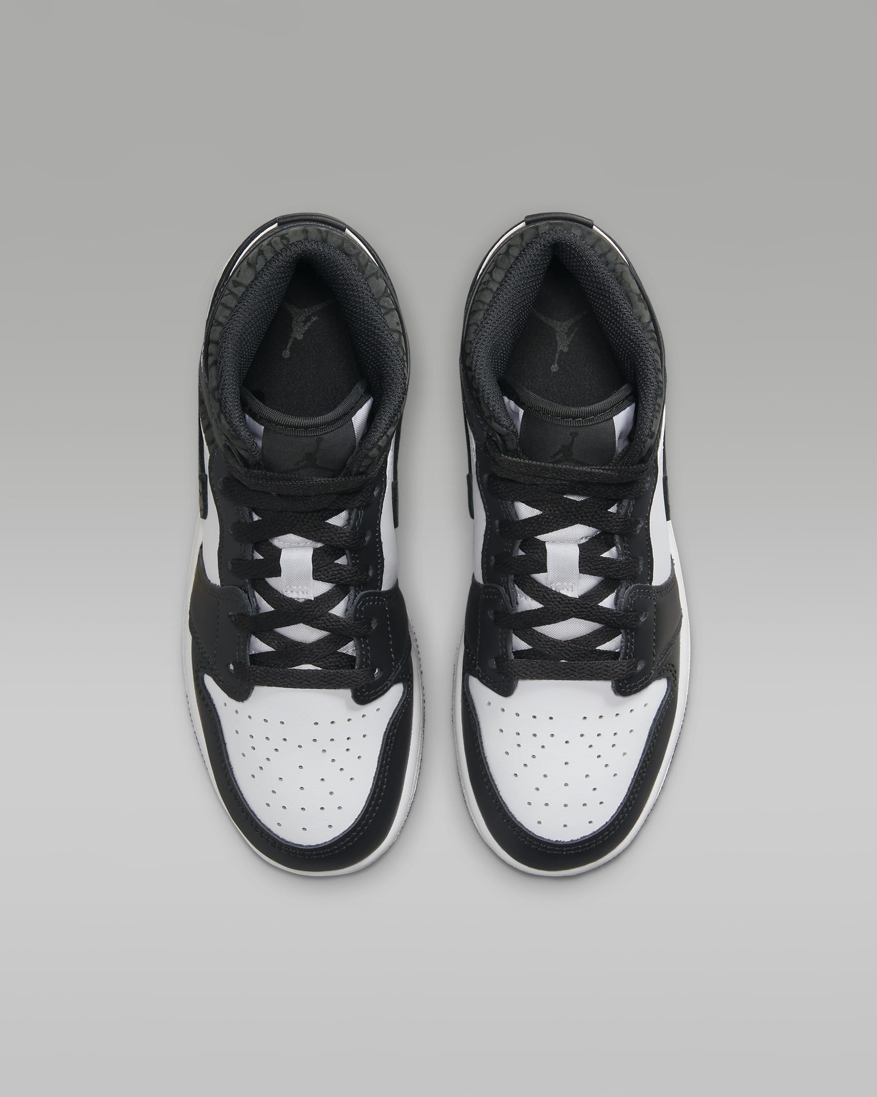 Air Jordan 1 Mid SE Older Kids' Shoes. Nike ZA