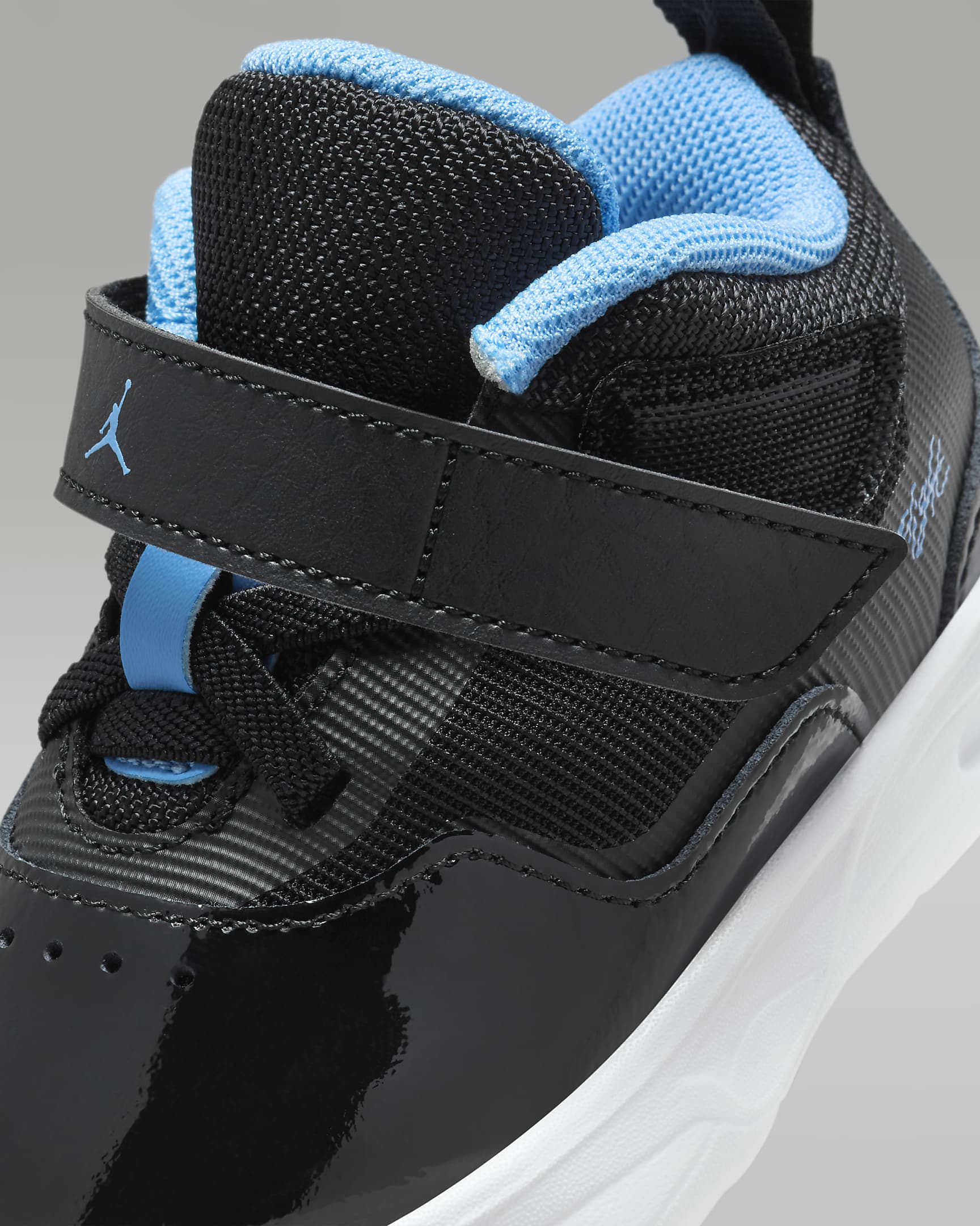 Stay Loyal 3 Baby/Toddler Shoes - Black/White/University Blue