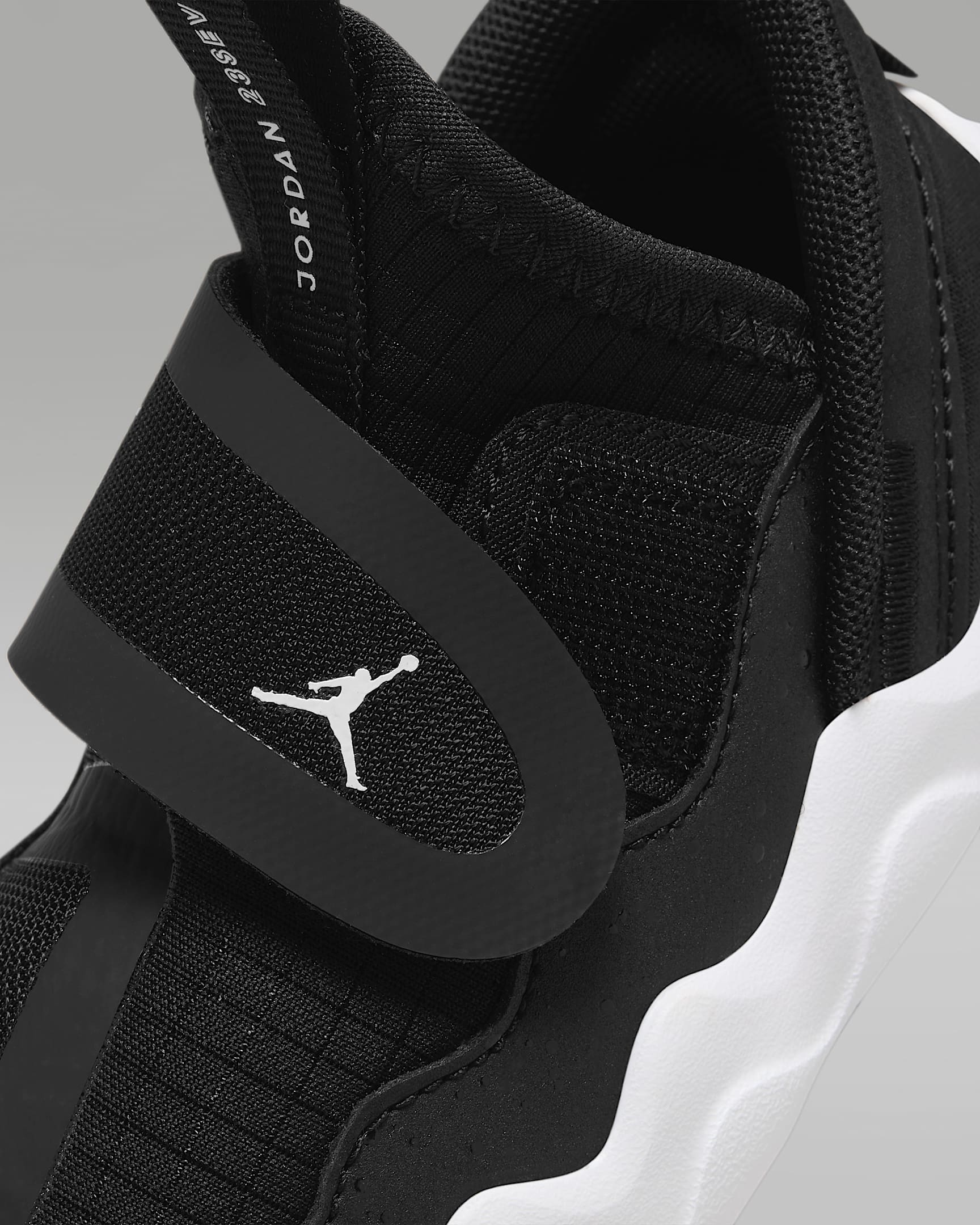 Jordan 23/7 Baby/Toddler Shoes. Nike LU