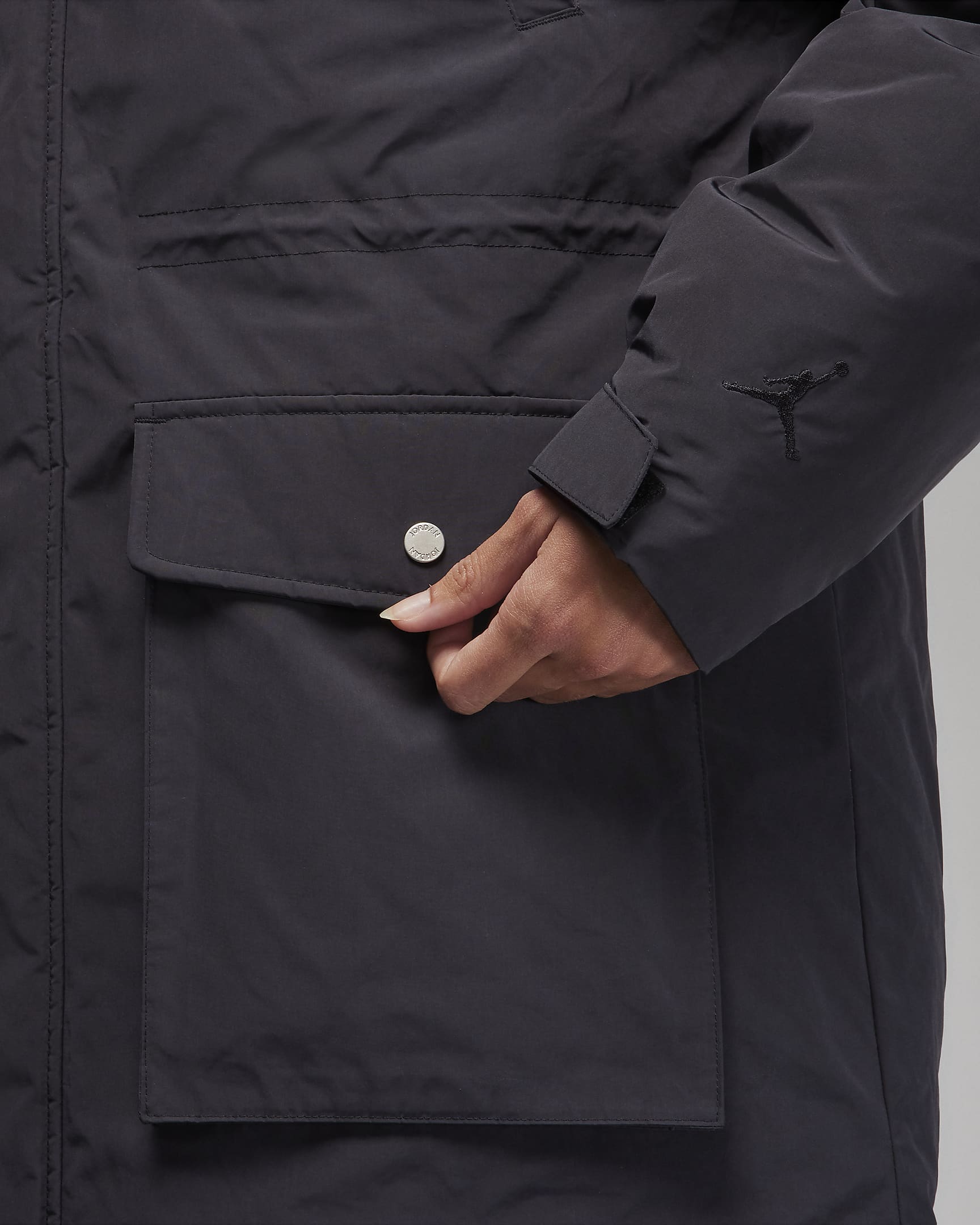 Jordan Women's Down Parka. Nike NL