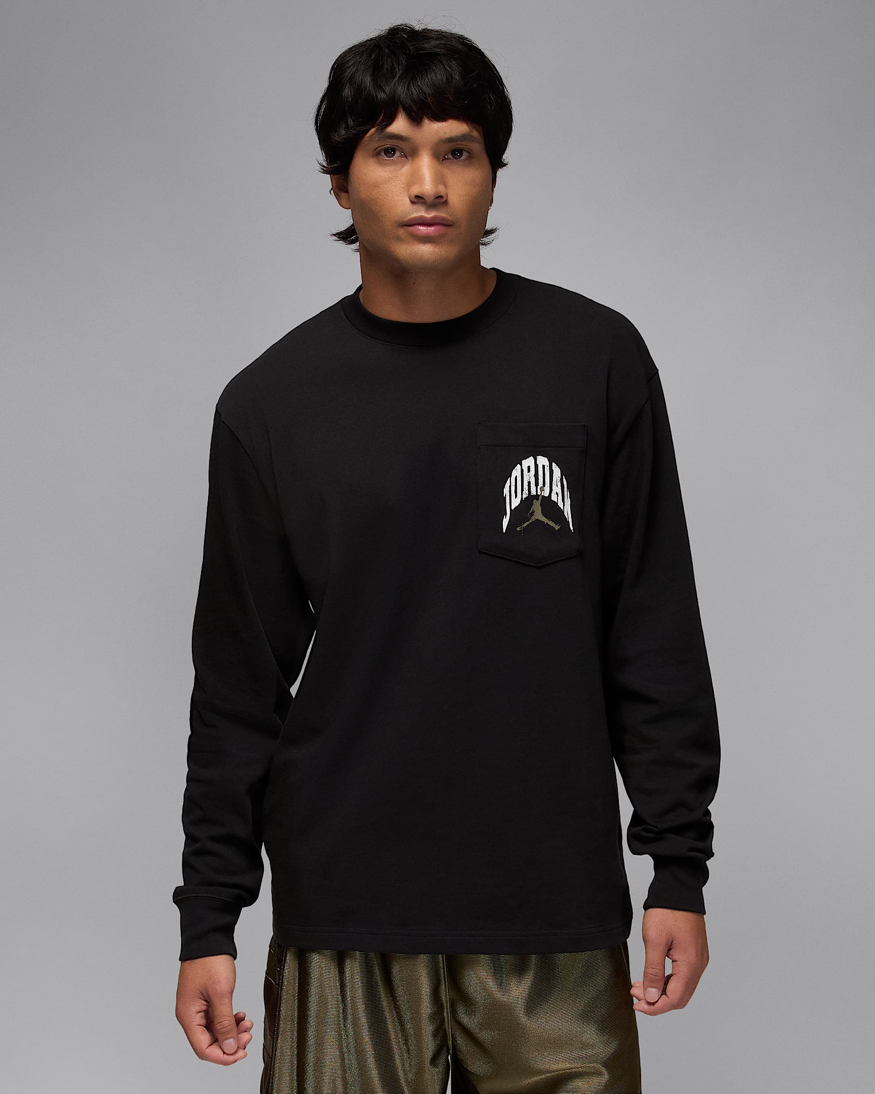 Jordan Brooklyn Men's Realtree Long-Sleeve Pocket Crew Neck - Black/Sail