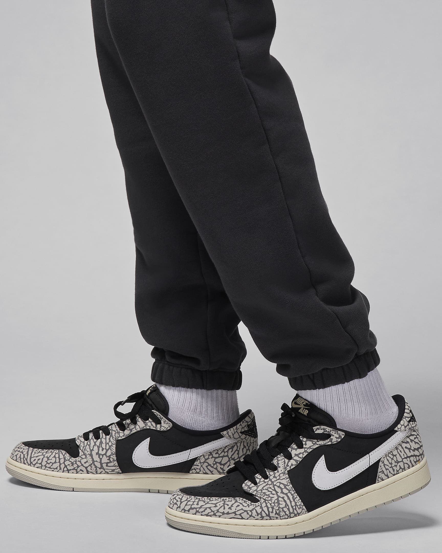 Air Jordan Wordmark Men's Fleece Pants - Off Noir