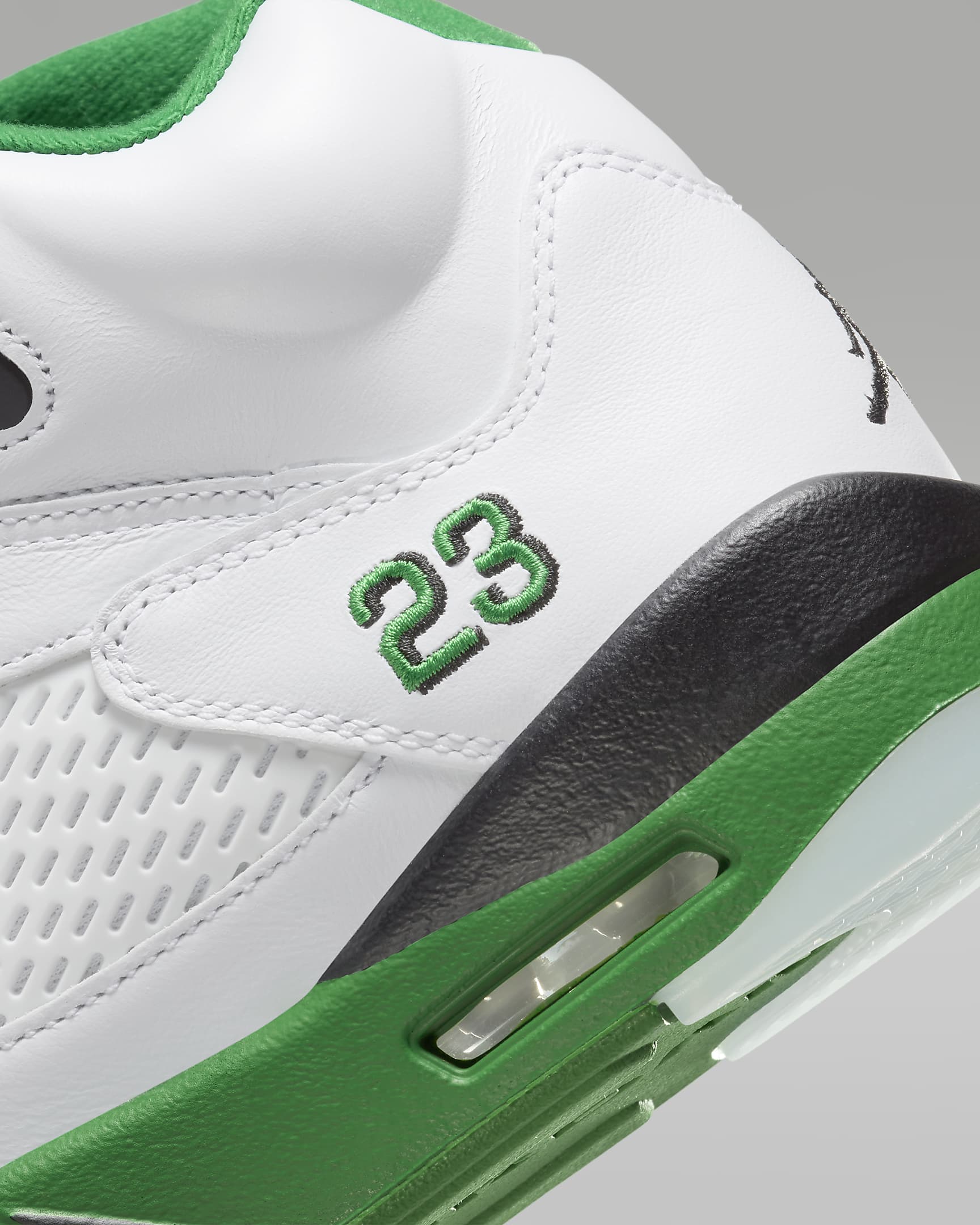 รองเท้าผู้หญิง Air Jordan 5 Retro "Lucky Green" - ขาว/ดำ/Ice Blue/Lucky Green