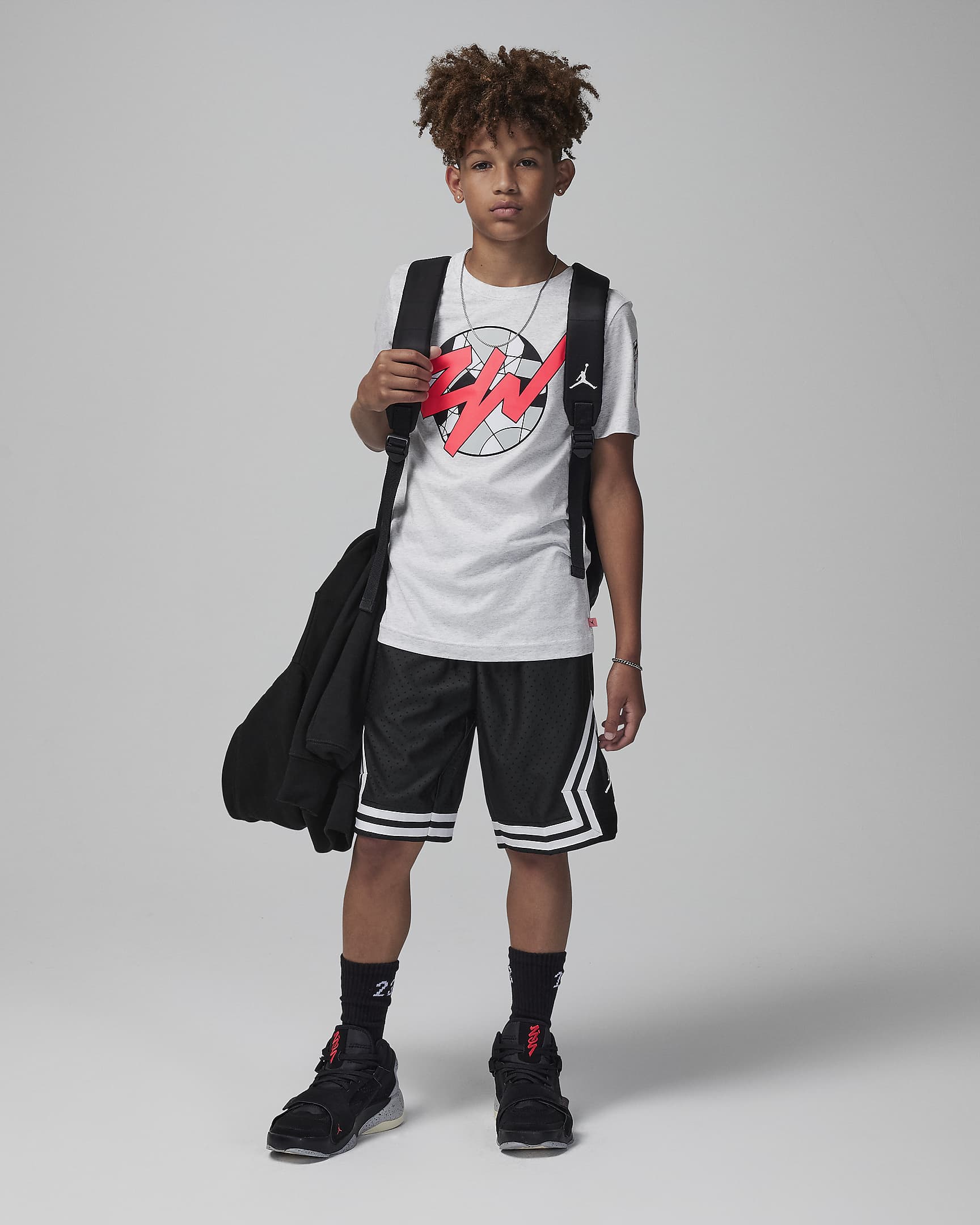 Jordan Zion Ring Tee Big Kids T-Shirt. Nike.com