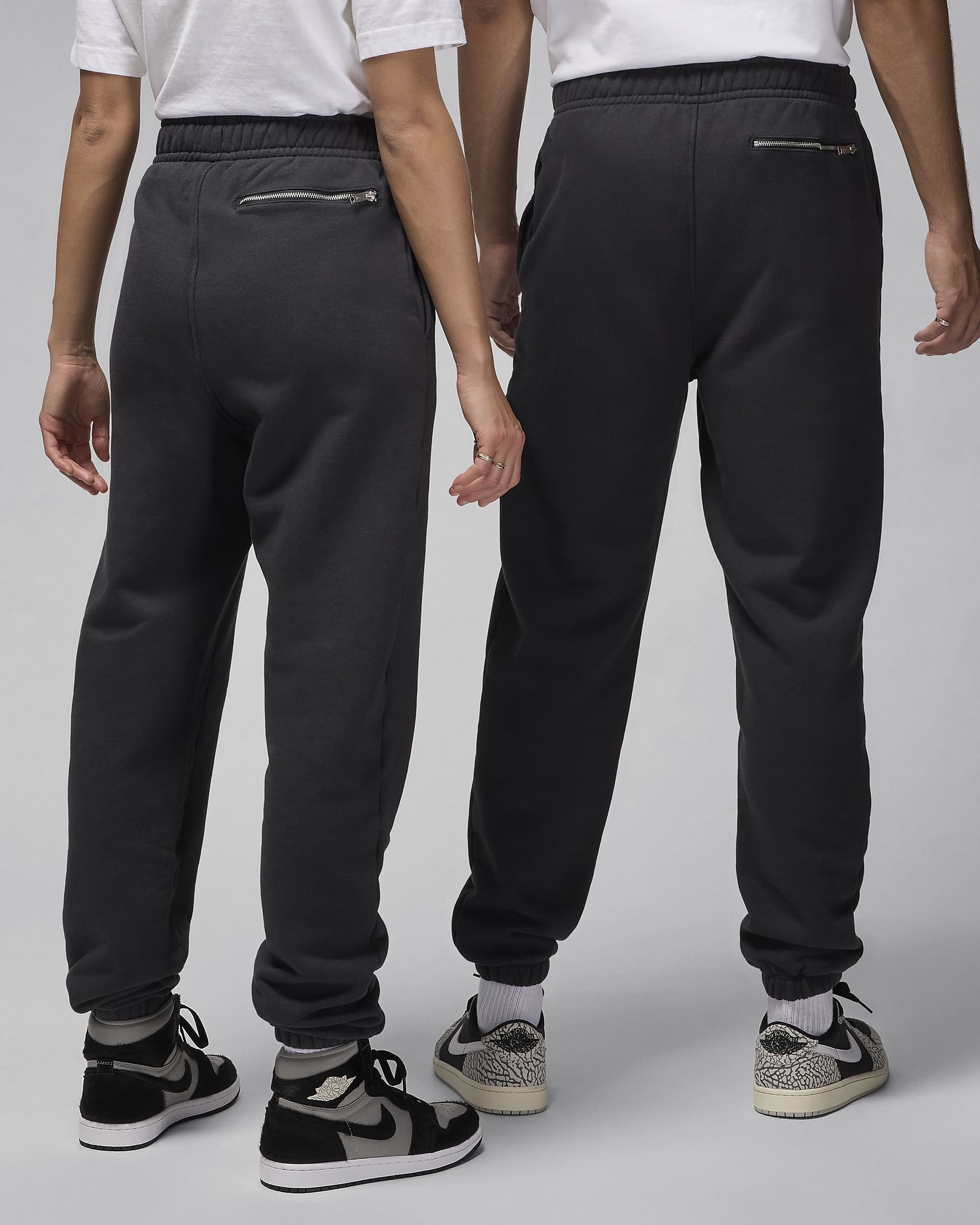 Air Jordan Wordmark Men's Fleece Pants - Off Noir