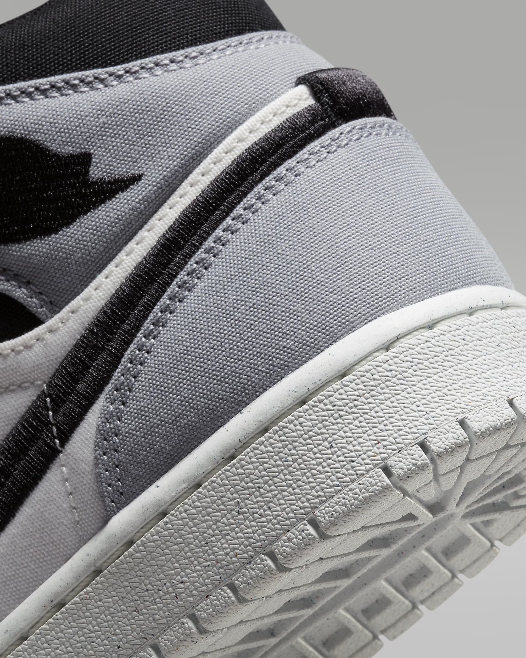 Air Jordan 1 Mid SE Women's Shoes - Sail/Light Steel Grey/Black