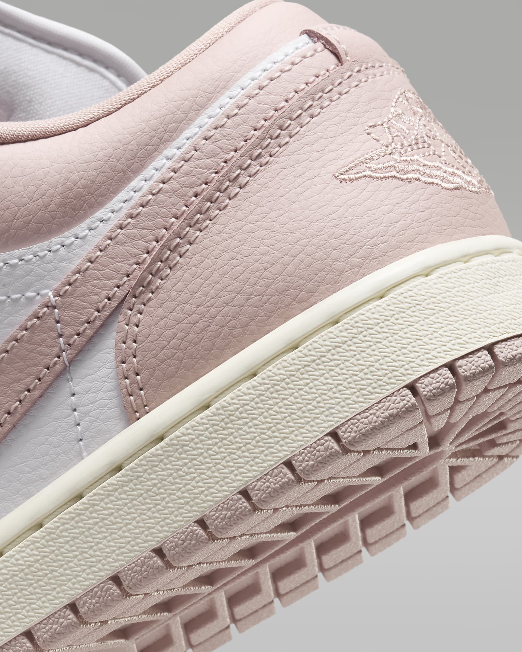 Air Jordan 1 Low Shoes - White/Sail/Pink Oxford