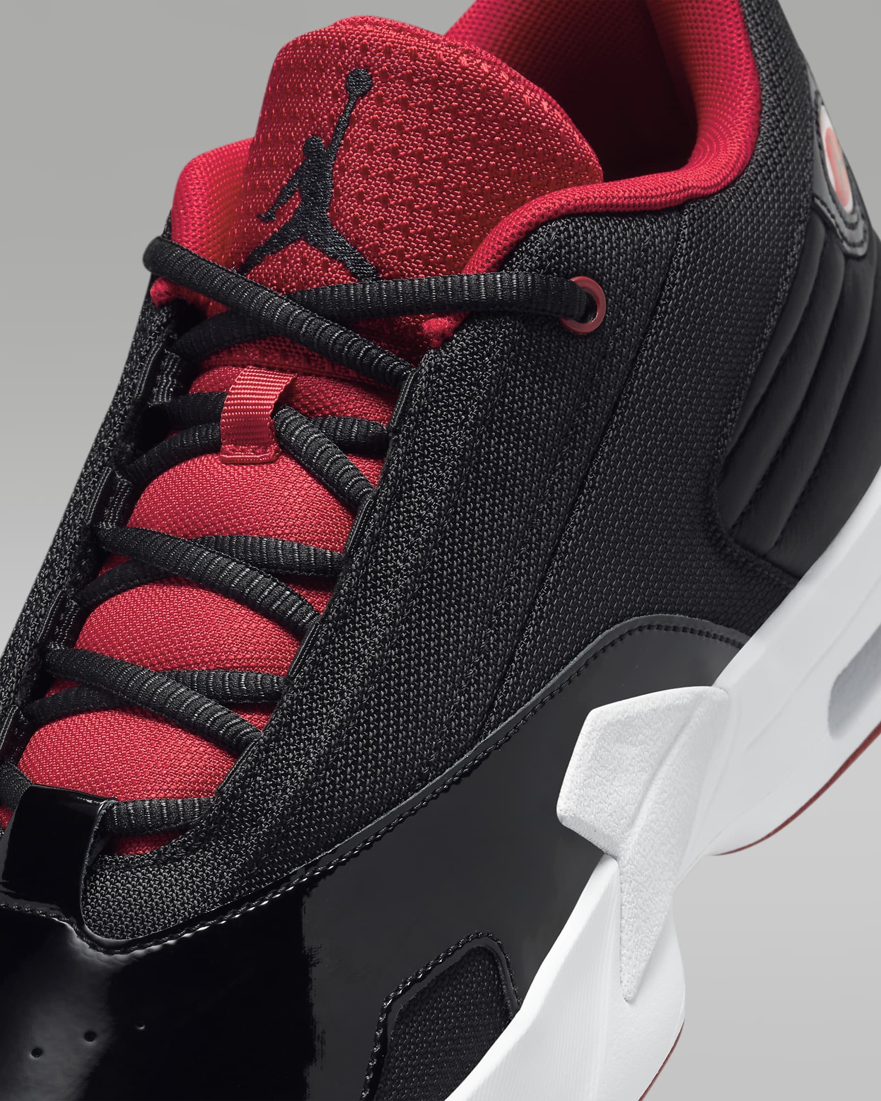 Jordan Max Aura 6 Men's Shoes - Black/White/Gym Red