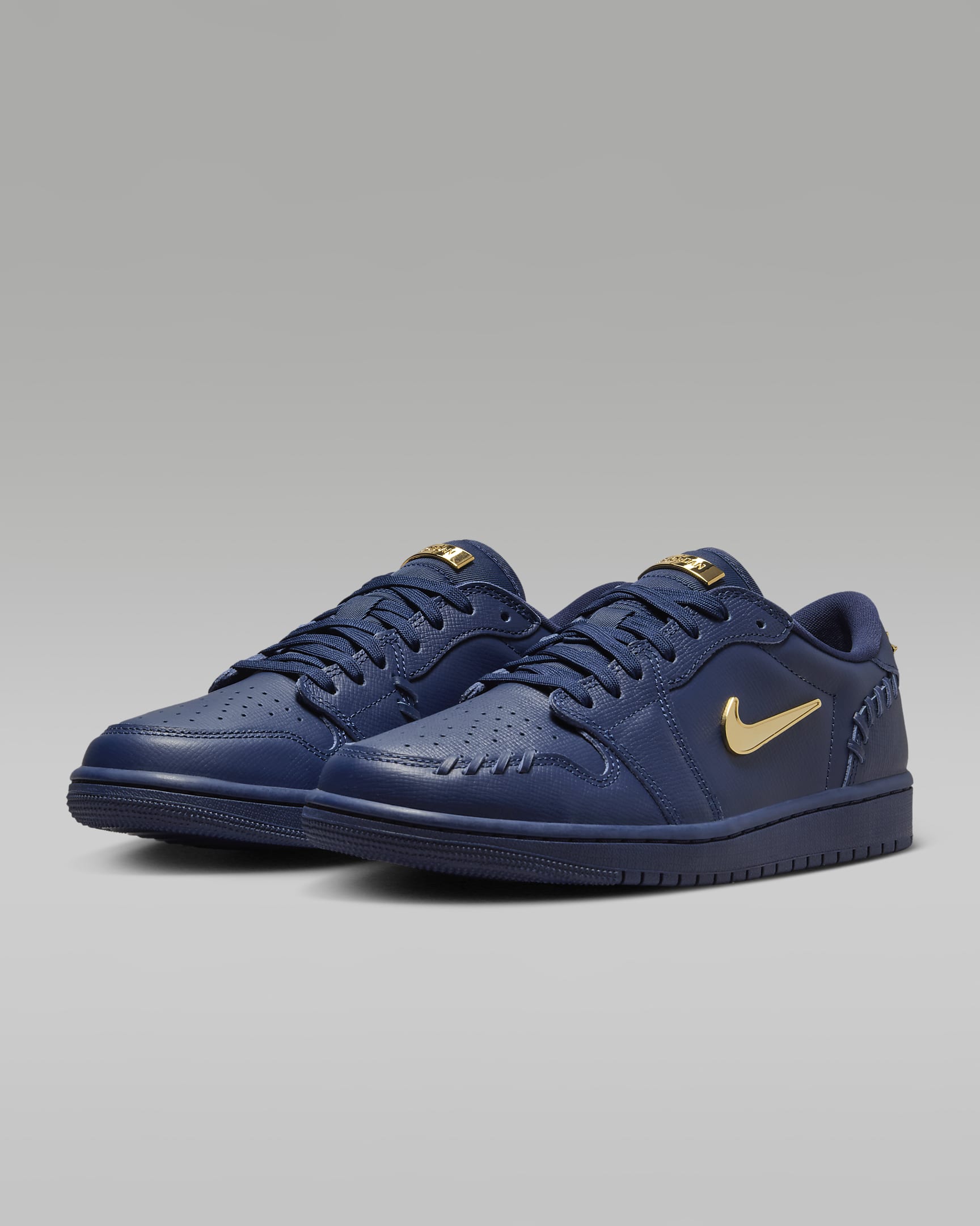 Air Jordan 1 Low Method of Make Schuh - Midnight Navy/Midnight Navy/Metallic Gold