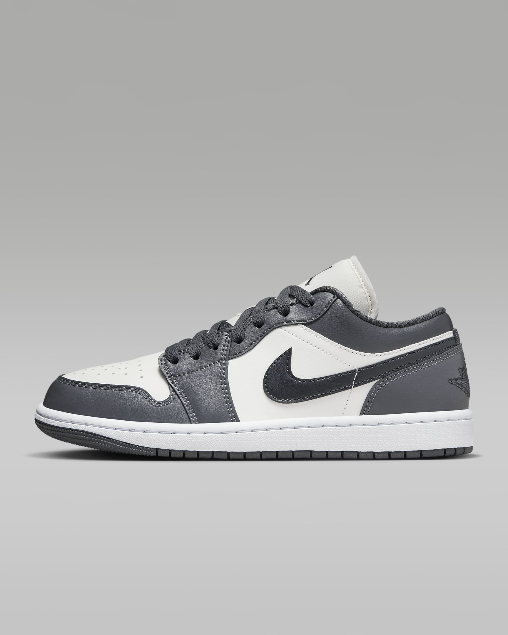 Air Jordan 1 Low Women's Shoes. Nike UK
