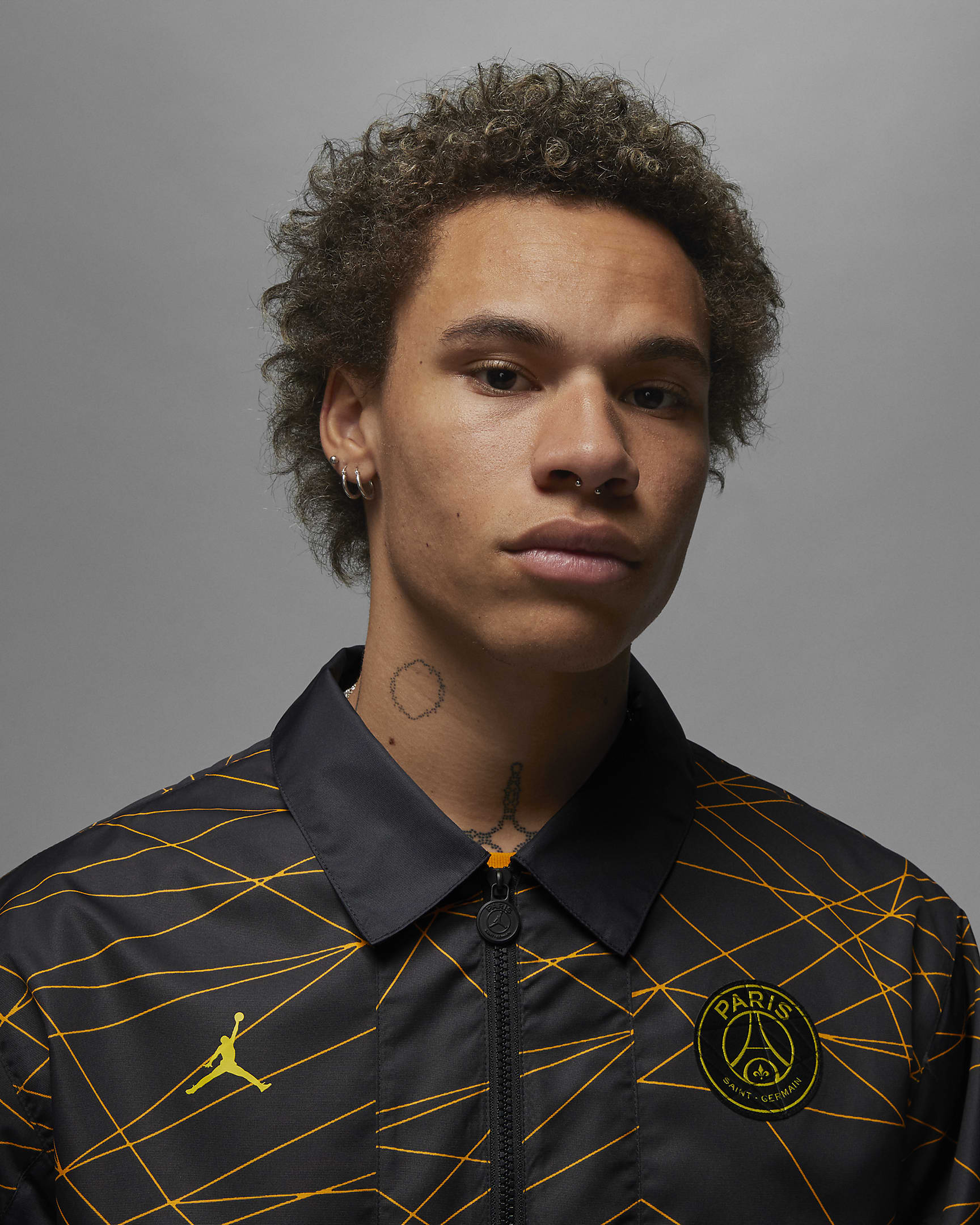 Paris Saint-Germain Men's Anthem Jacket. Nike IL