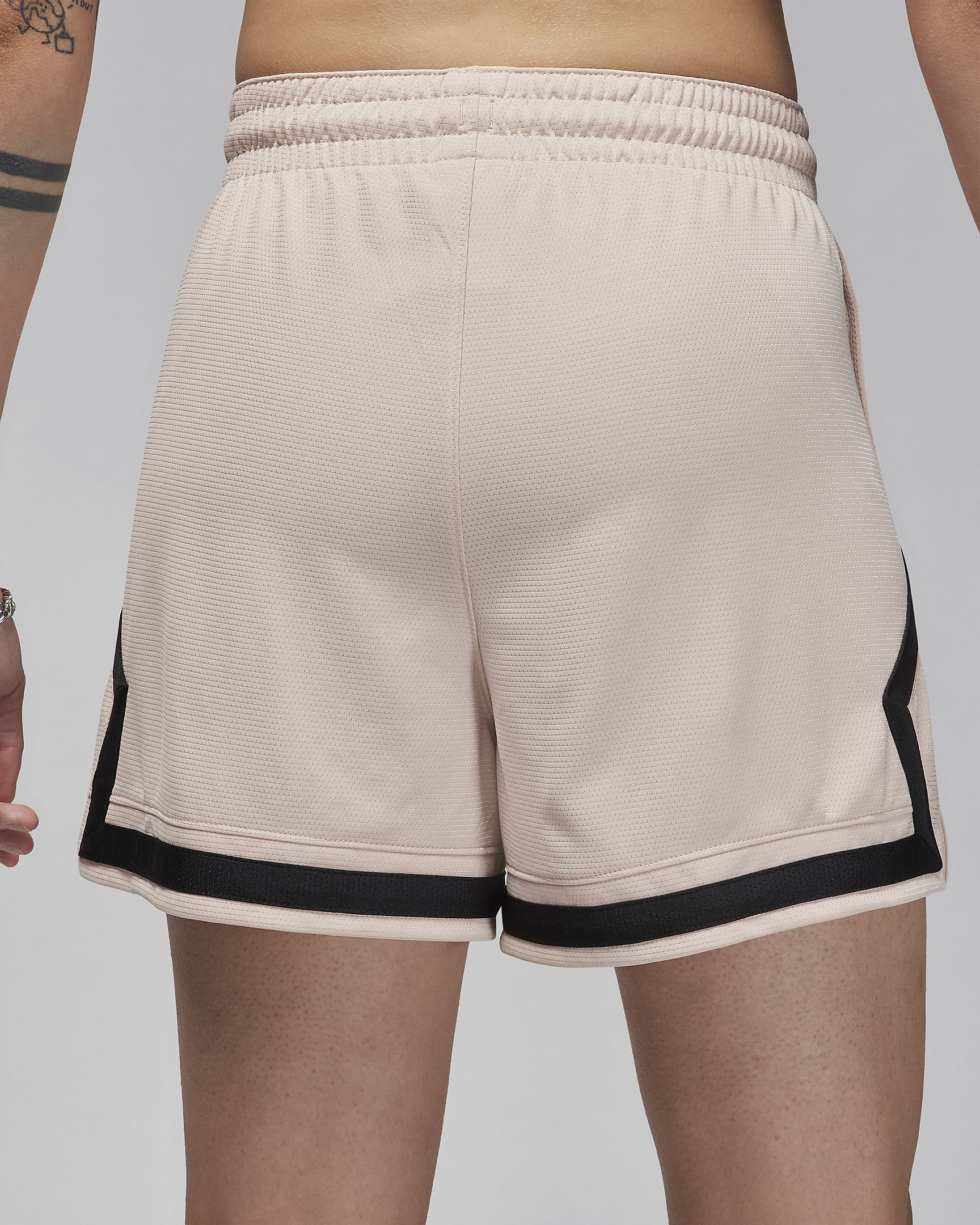 Jordan Sport Women's 10cm (approx.) Diamond Shorts - Particle Beige/Particle Beige/Black/Black