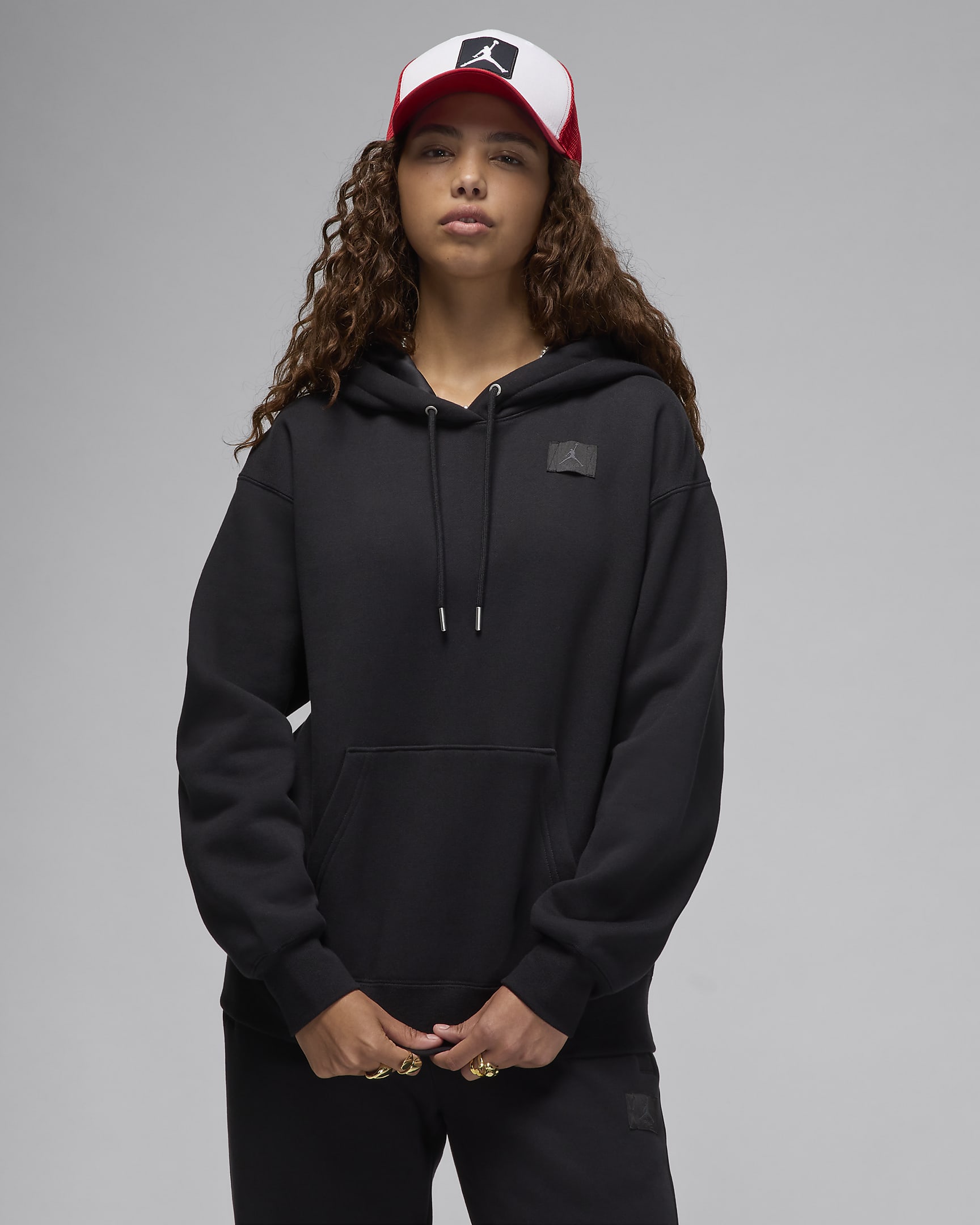 Jordan Flight Fleece 女款緞面內裡套頭連帽上衣 - 黑色/Dark Smoke Grey