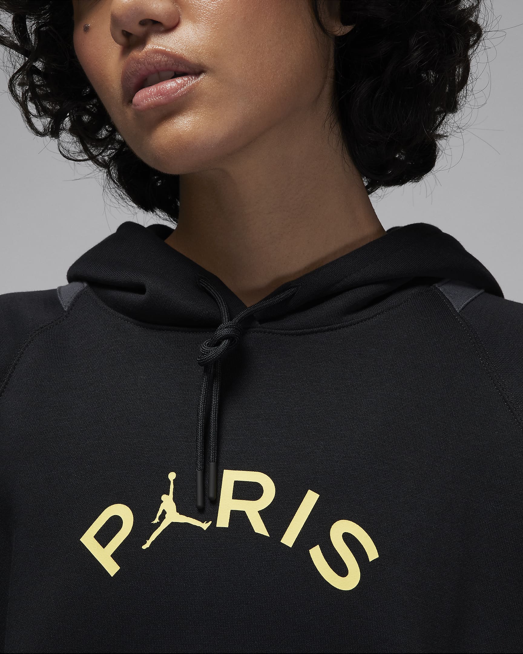 París Saint-Germain Brooklyn Fleece Sudadera con capucha de fútbol Jordan - Mujer - Negro/Anthracite