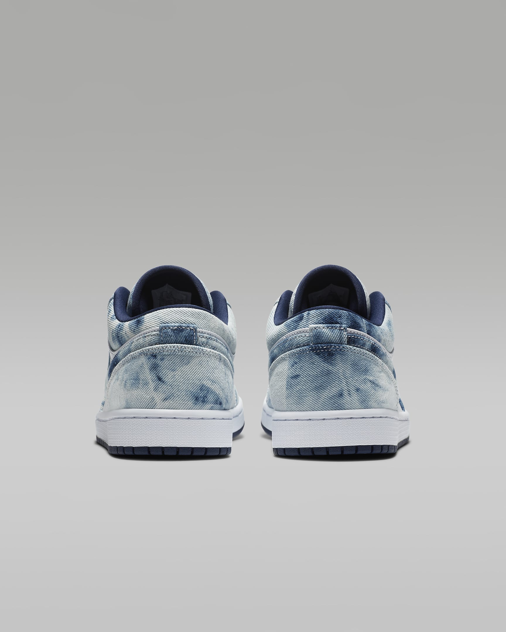 Air Jordan 1 Low SE Men's Shoes. Nike CH