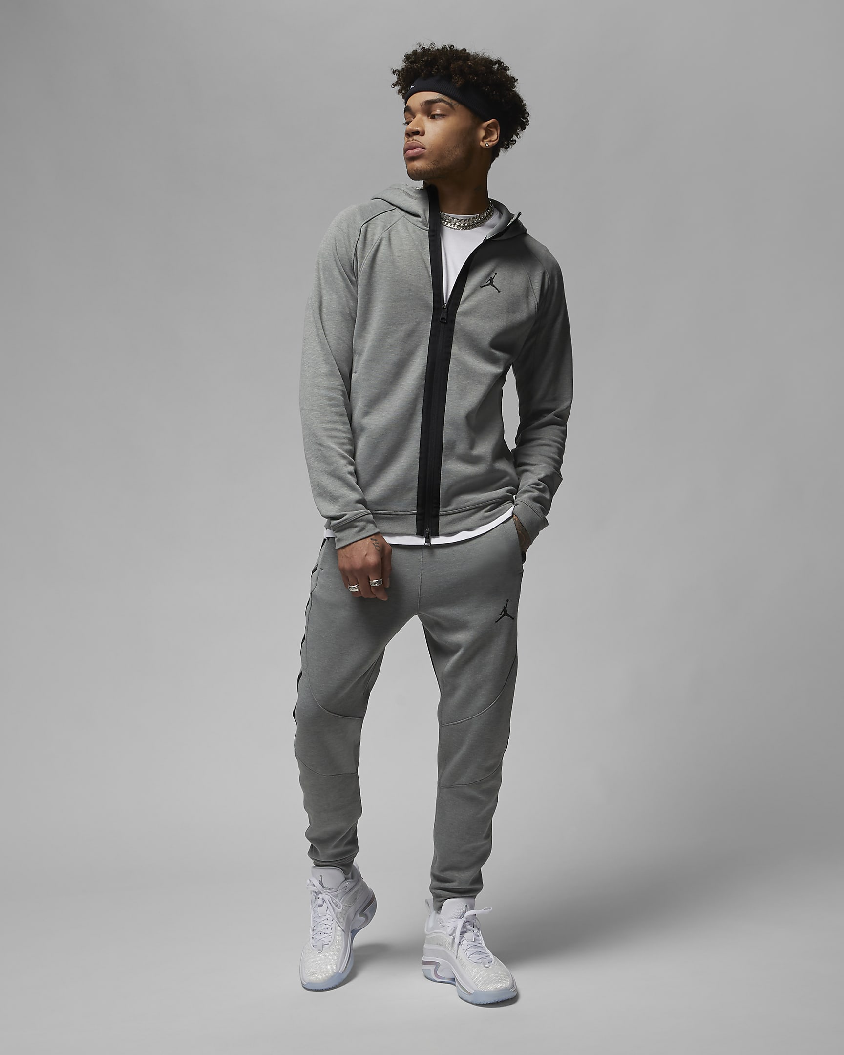 Jordan Dri-FIT Sport Men's Air Fleece Full-Zip Hoodie. Nike PT