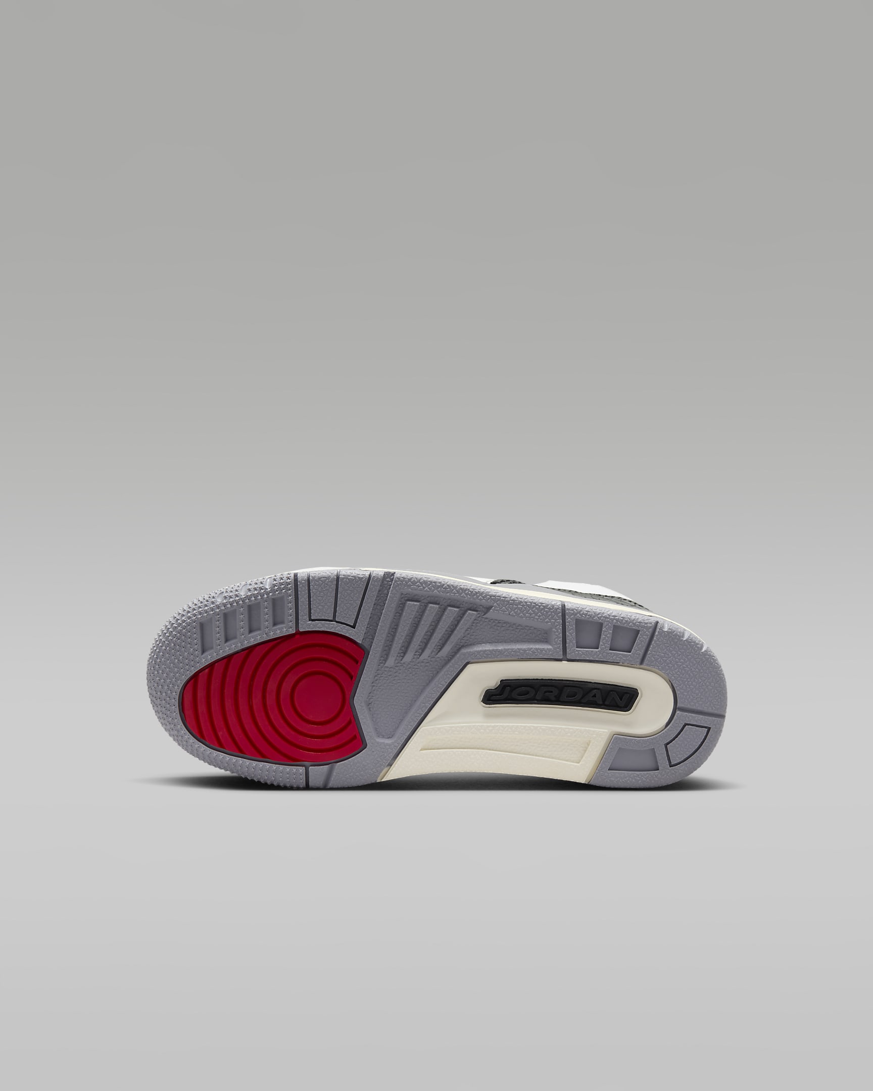 Jordan 3 Retro 'Cement Grey' Younger Kids' Shoes - Summit White/Cement Grey/Black/Fire Red