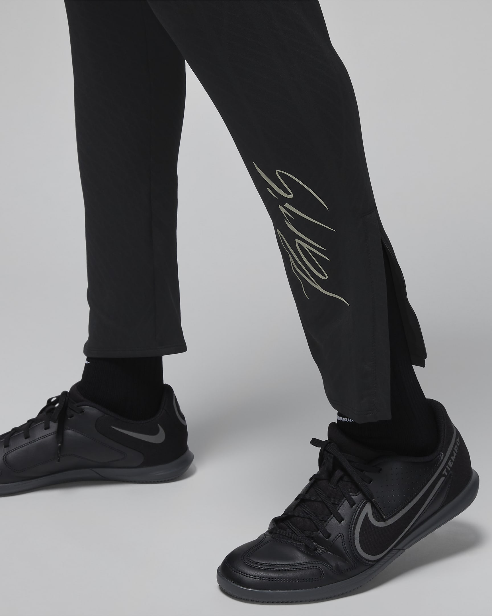 Paris Saint-Germain Strike Third Jordan Dri-FIT Fußballhose aus Strickmaterial für Herren - Schwarz/Schwarz/Stone