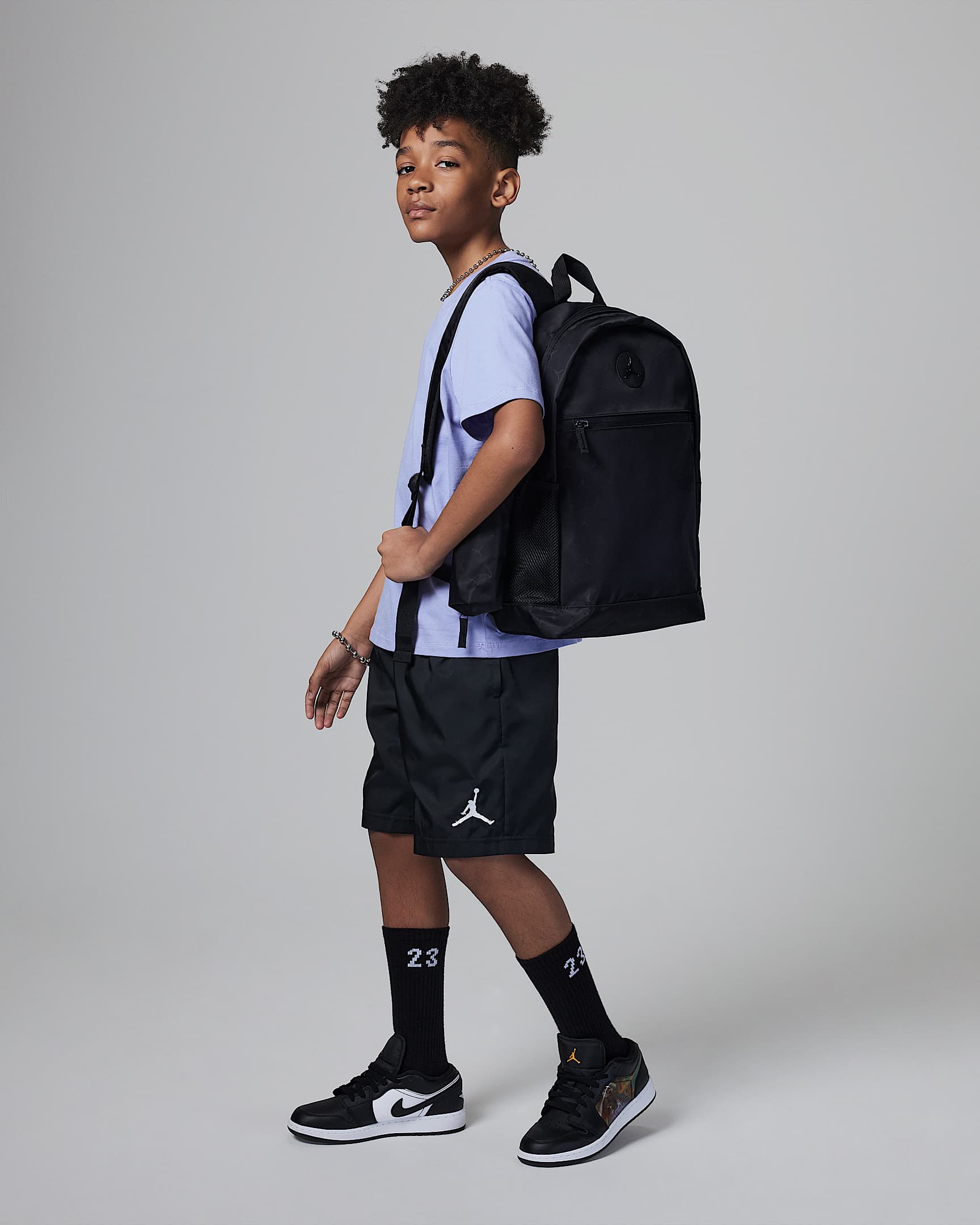 Jordan Jumpman School Backpack Big Kids' Backpack with Pencil Case (17L). Nike JP