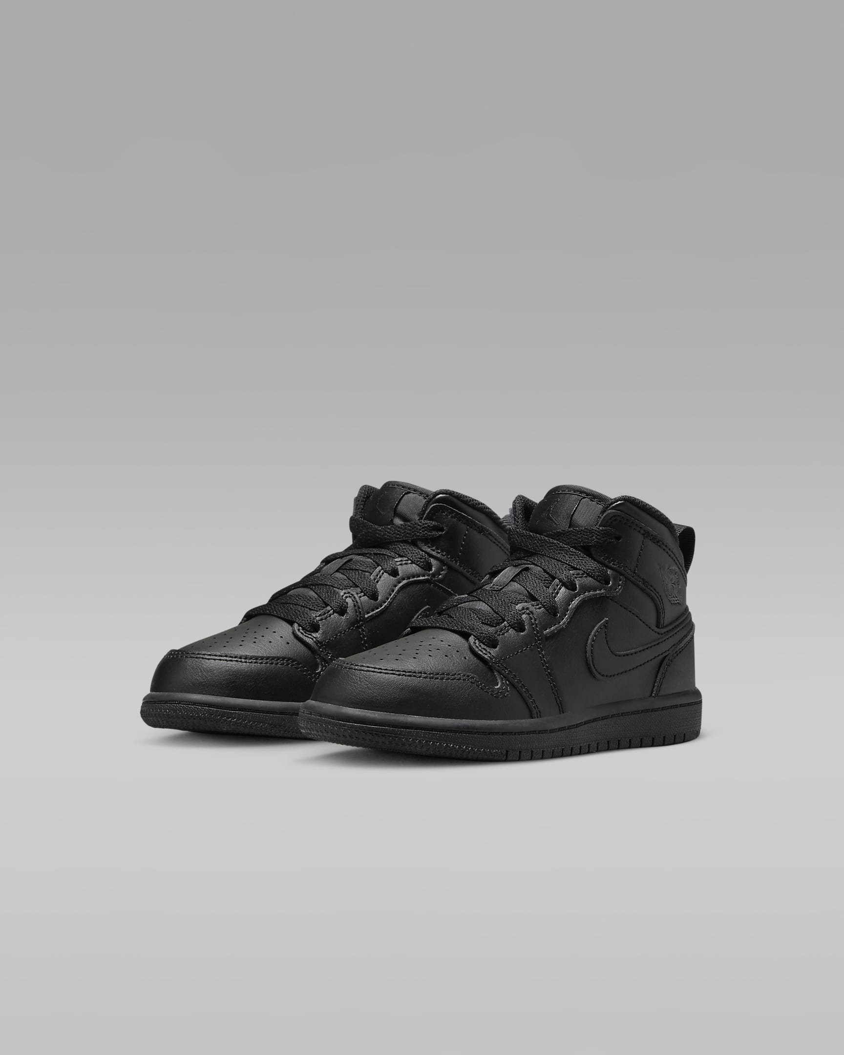 Jordan 1 Mid Younger Kids' Shoe - Black/Black/Black