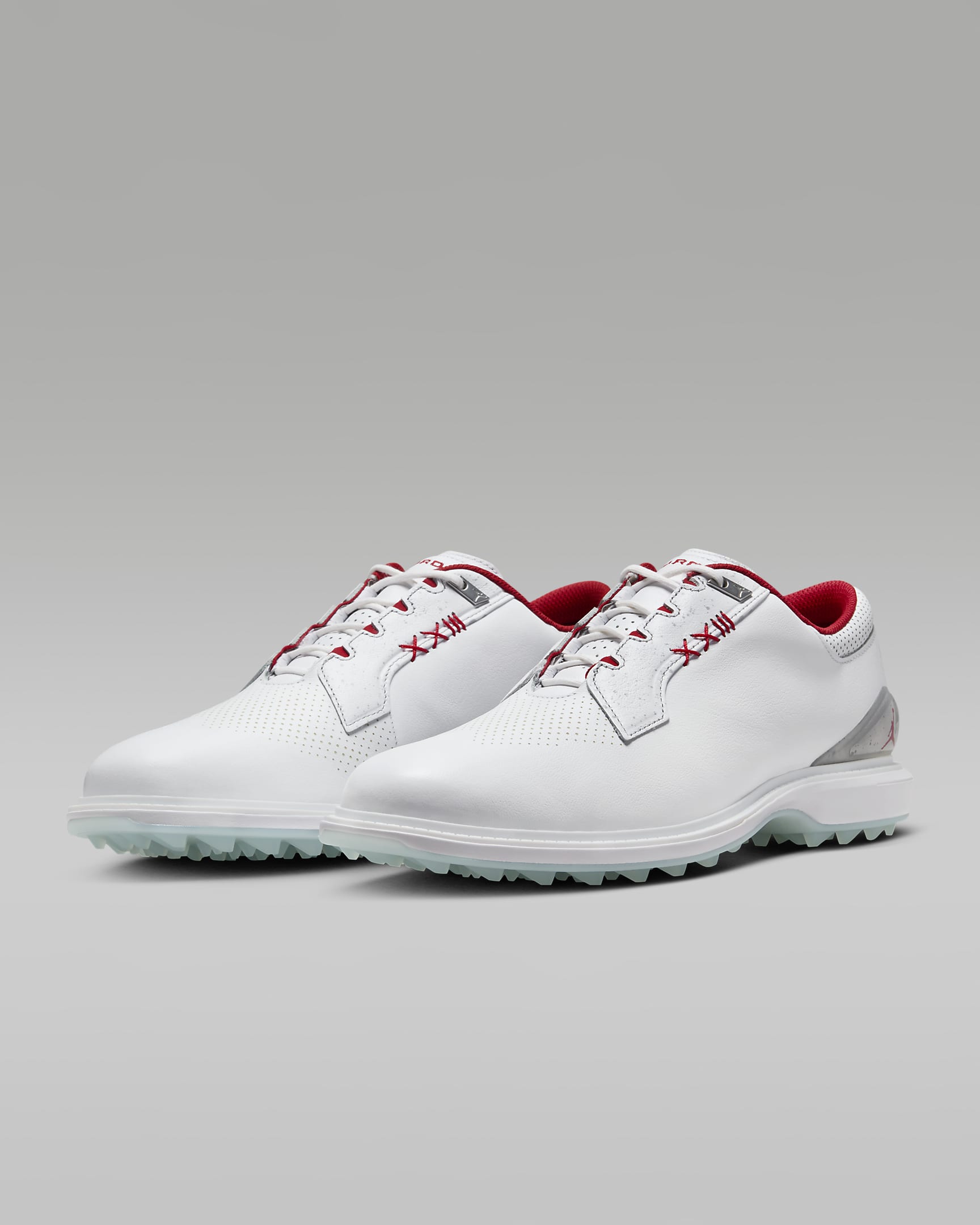 Jordan ADG 5 golfschoenen - Wit/Metallic Silver/Blue Tint/Fire Red