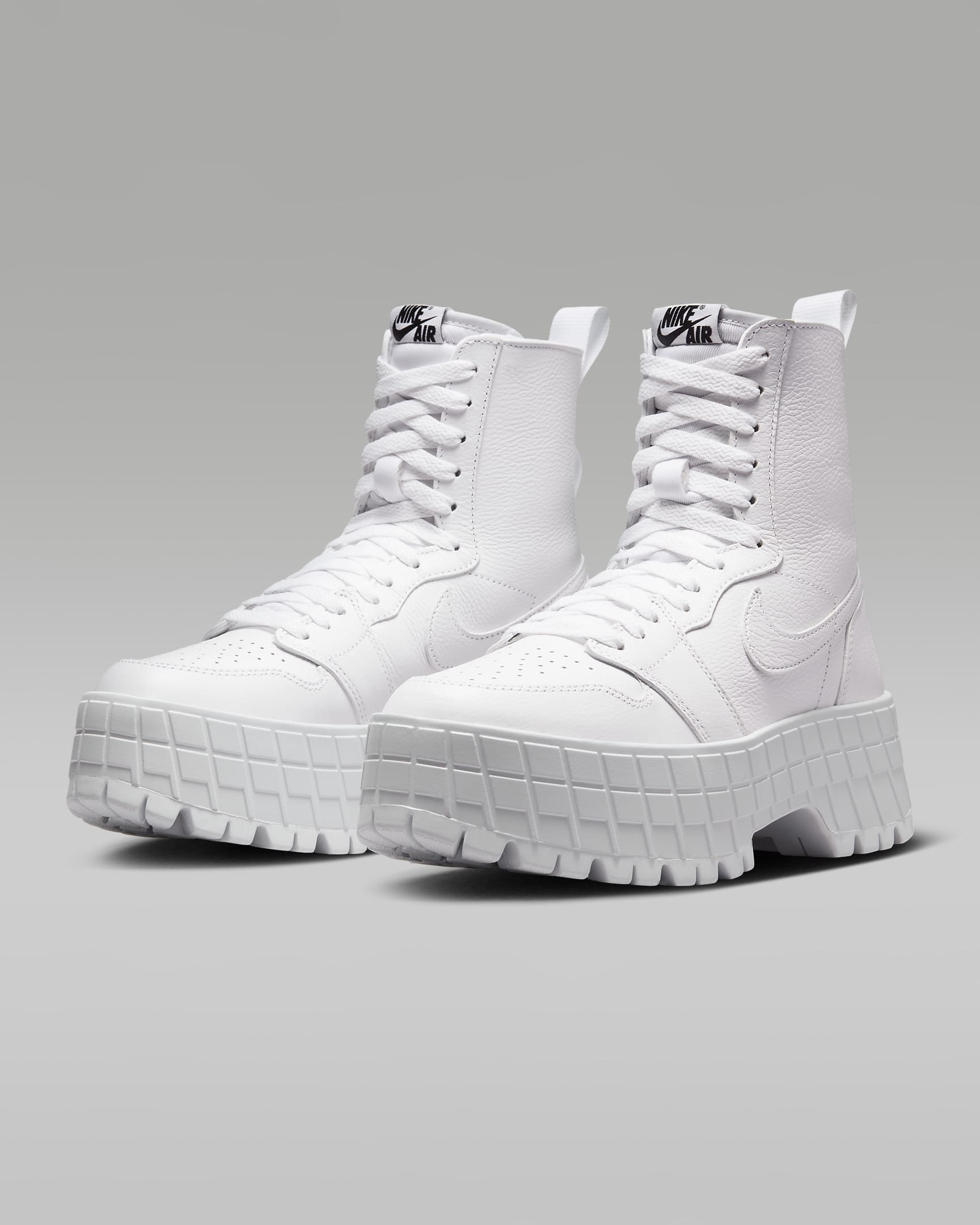 Air Jordan 1 Brooklyn Botas - Mujer - Blanco/Blanco/Blanco