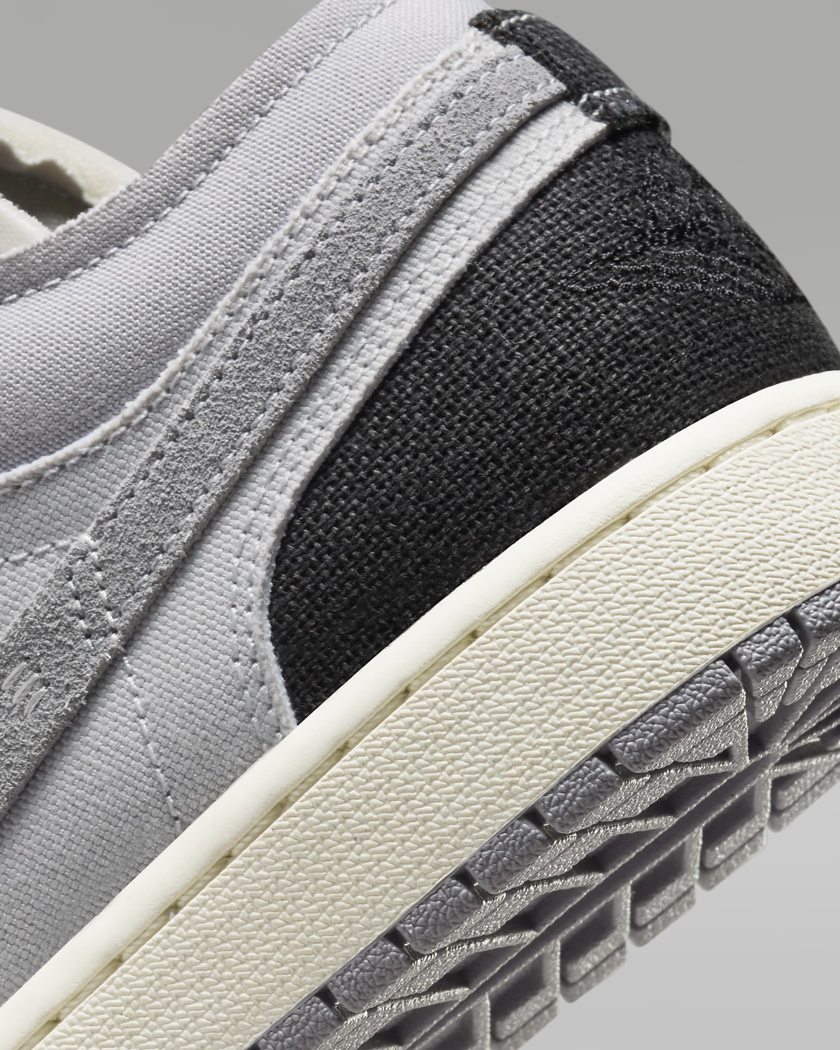 Air Jordan 1 Low SE Craft Men's Shoes - Tech Grey/Cement Grey/Sail/Black