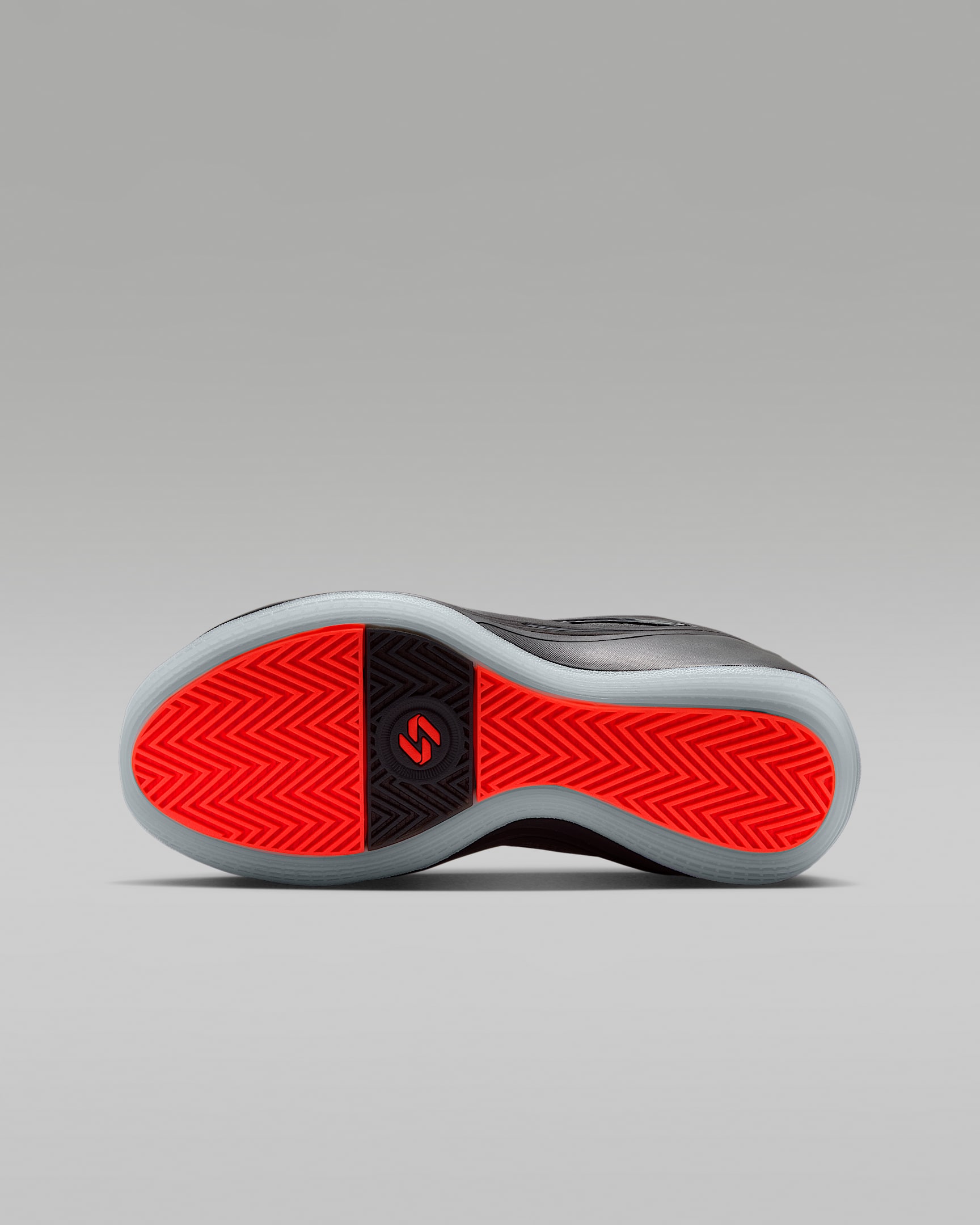 รองเท้าบาสเก็ตบอลเด็กโต Luka 5 "Black Metallic" - ดำ/Bright Crimson