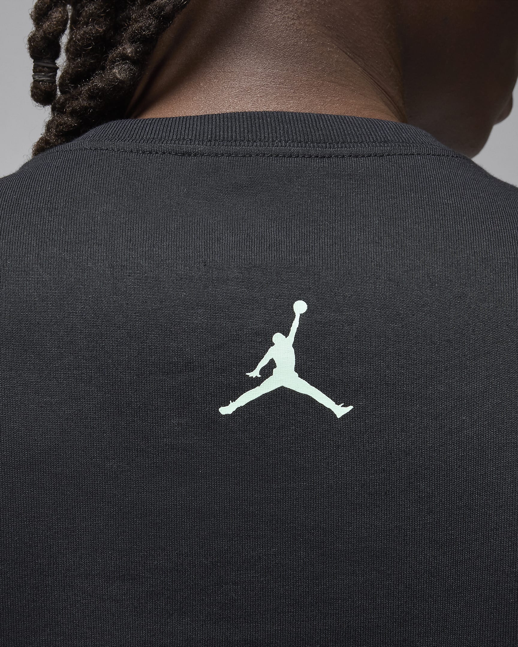 Jordan Sport Men's Dri-FIT T-Shirt - Black/Mint Foam