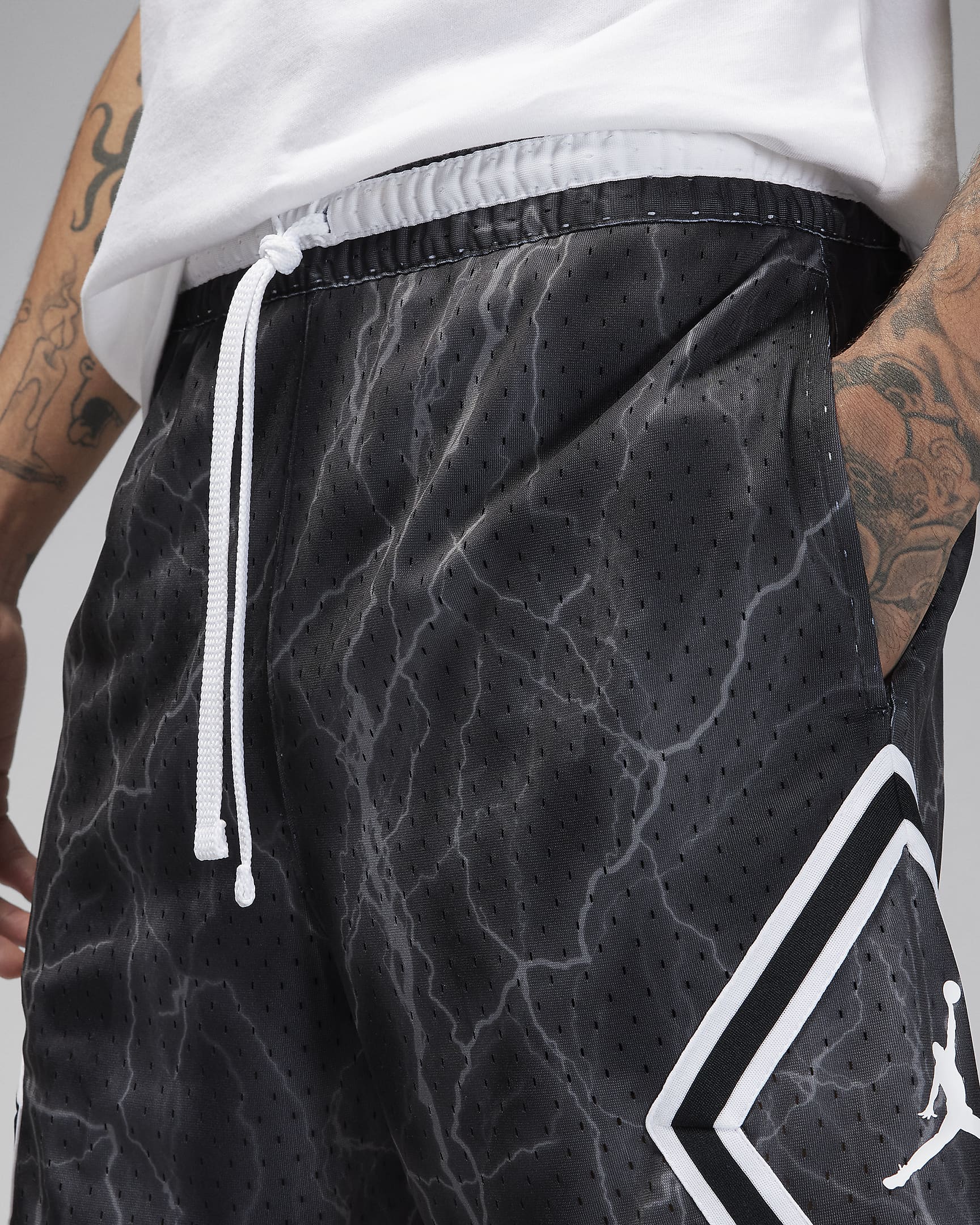 Jordan Sport Men's Dri-FIT Diamond Shorts - Black/White/White