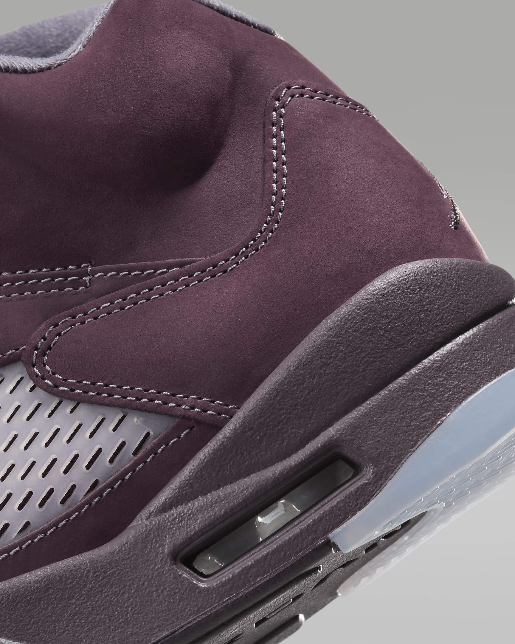 Air Jordan 5 Retro SE Men's Shoes. Nike IE