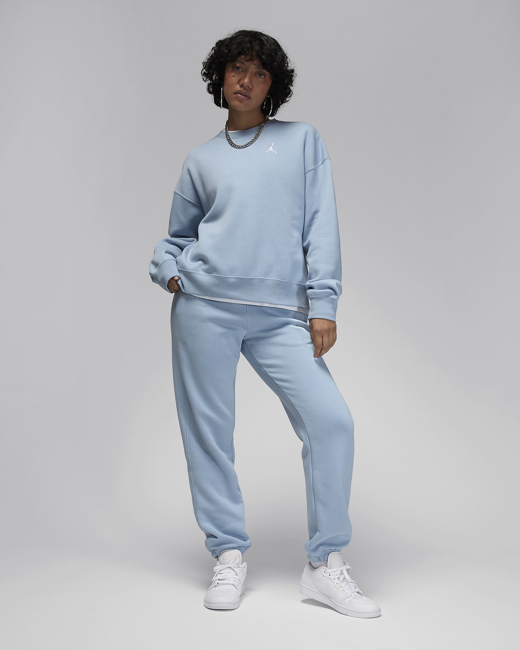 Jordan Brooklyn Fleece Women's Crew-Neck Sweatshirt. Nike CA