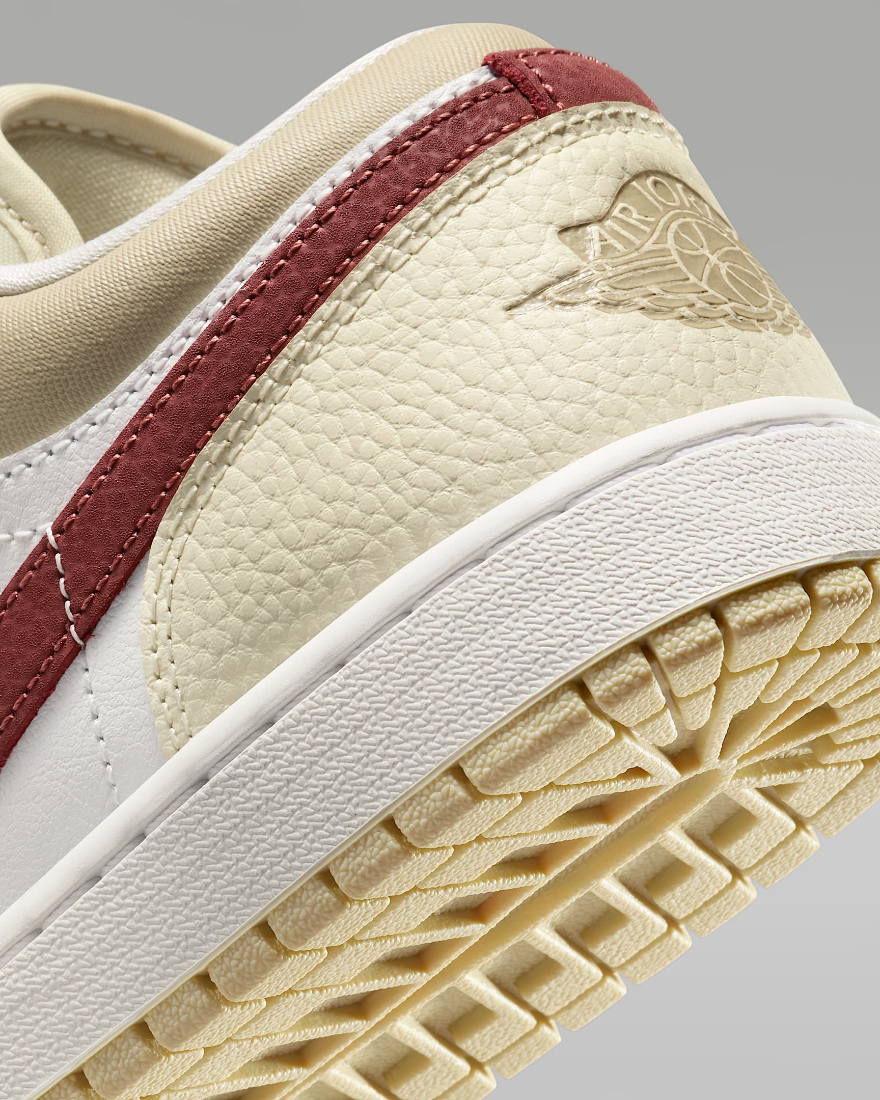 nike jordan 1 low women