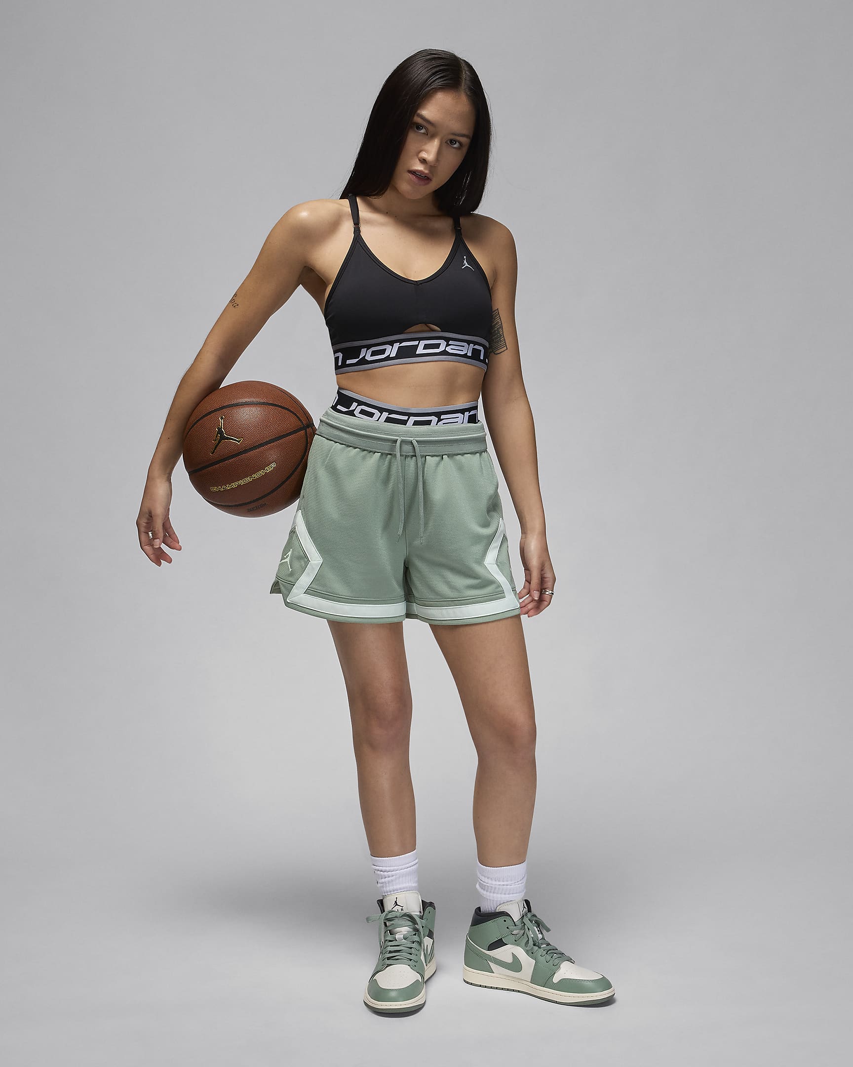 Jordan Sport Diamond Shorts für Damen (ca. 10 cm) - Jade Smoke/Jade Smoke/Barely Green/Barely Green