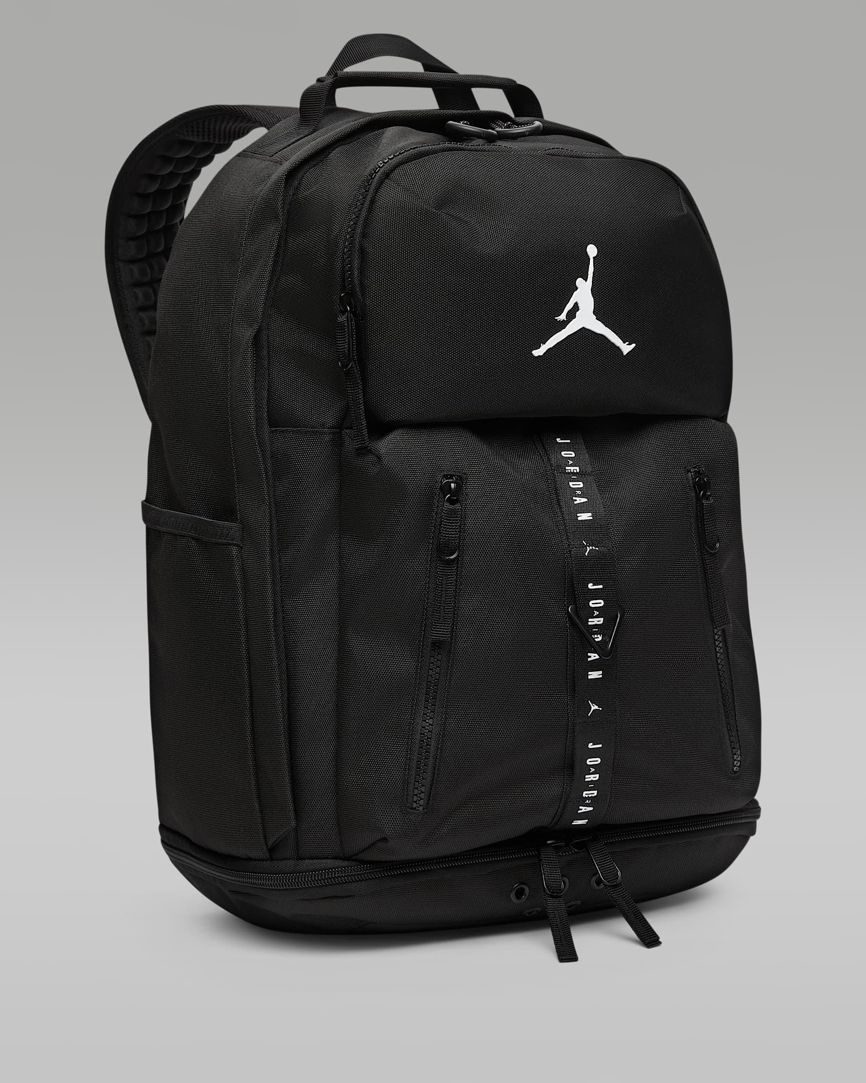 Jordan Sport Backpack Backpack (35L). Nike HU