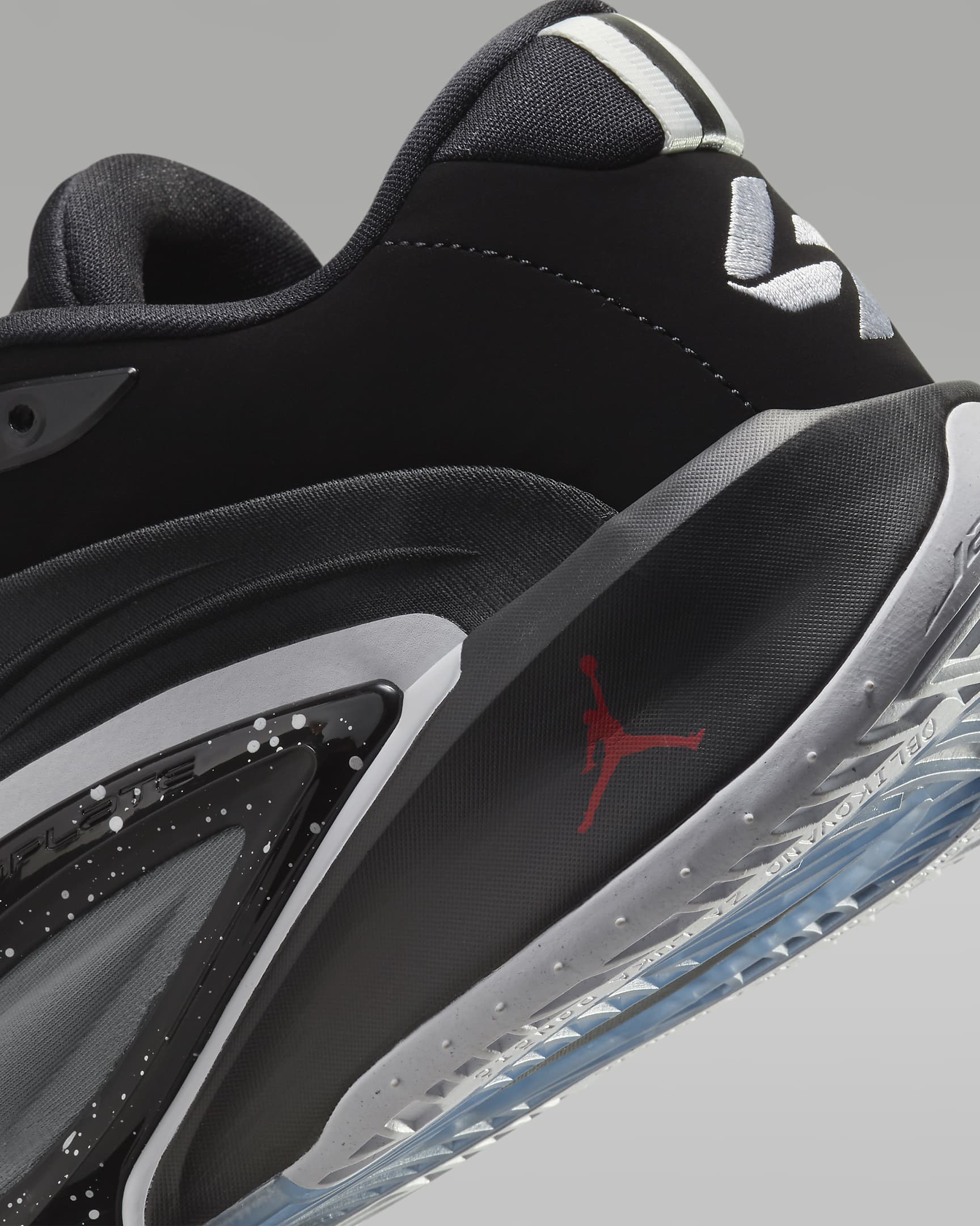 Luka 3 'Speedway' Basketball Shoes - Black/Smoke Grey/Smoke Grey/White