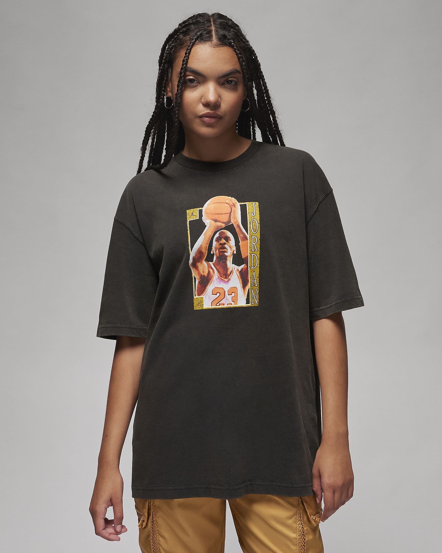 Jordan Women's Oversized Graphic T-Shirt - Black/Iron Grey