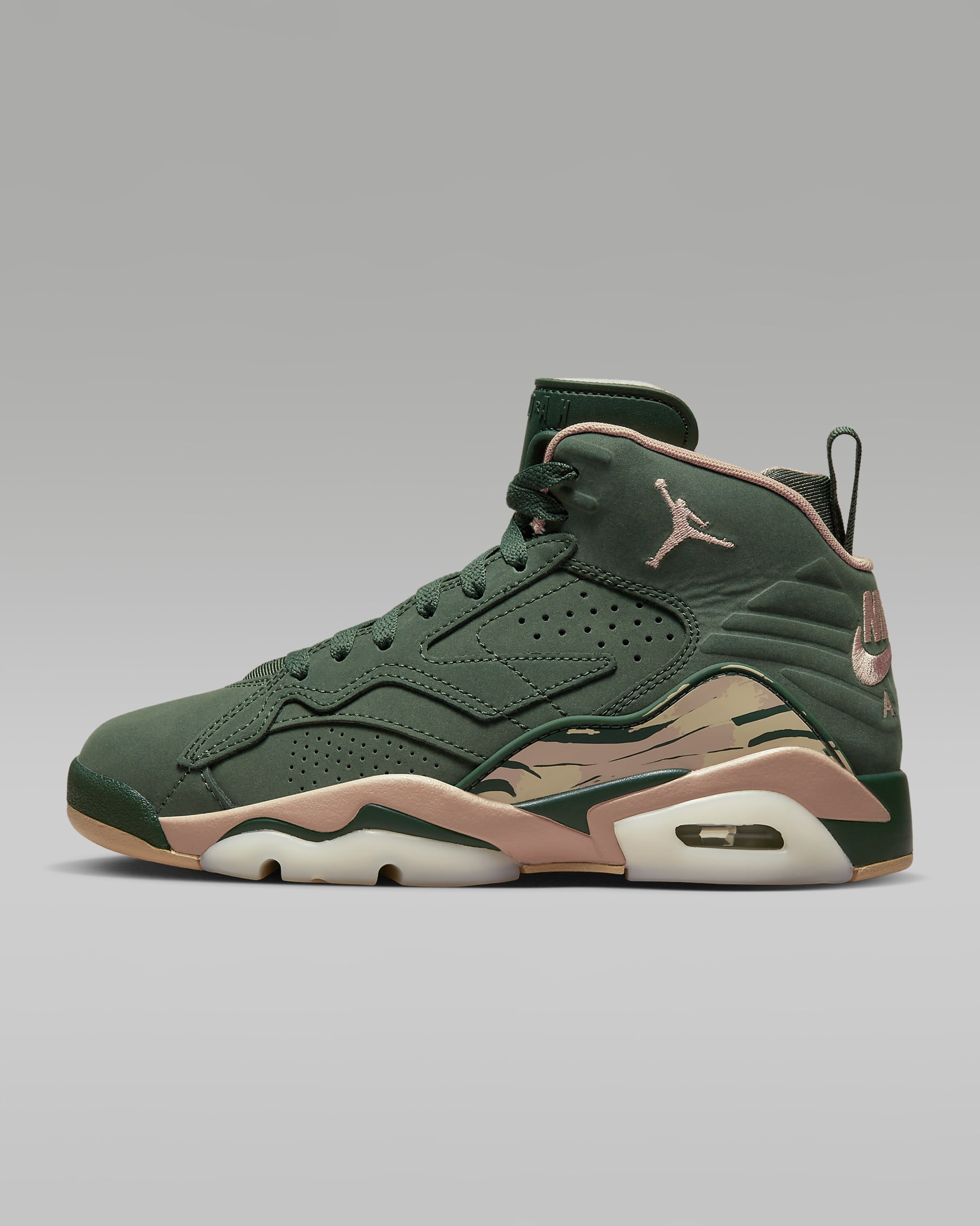 Jumpman MVP Women's Shoes. Nike IL