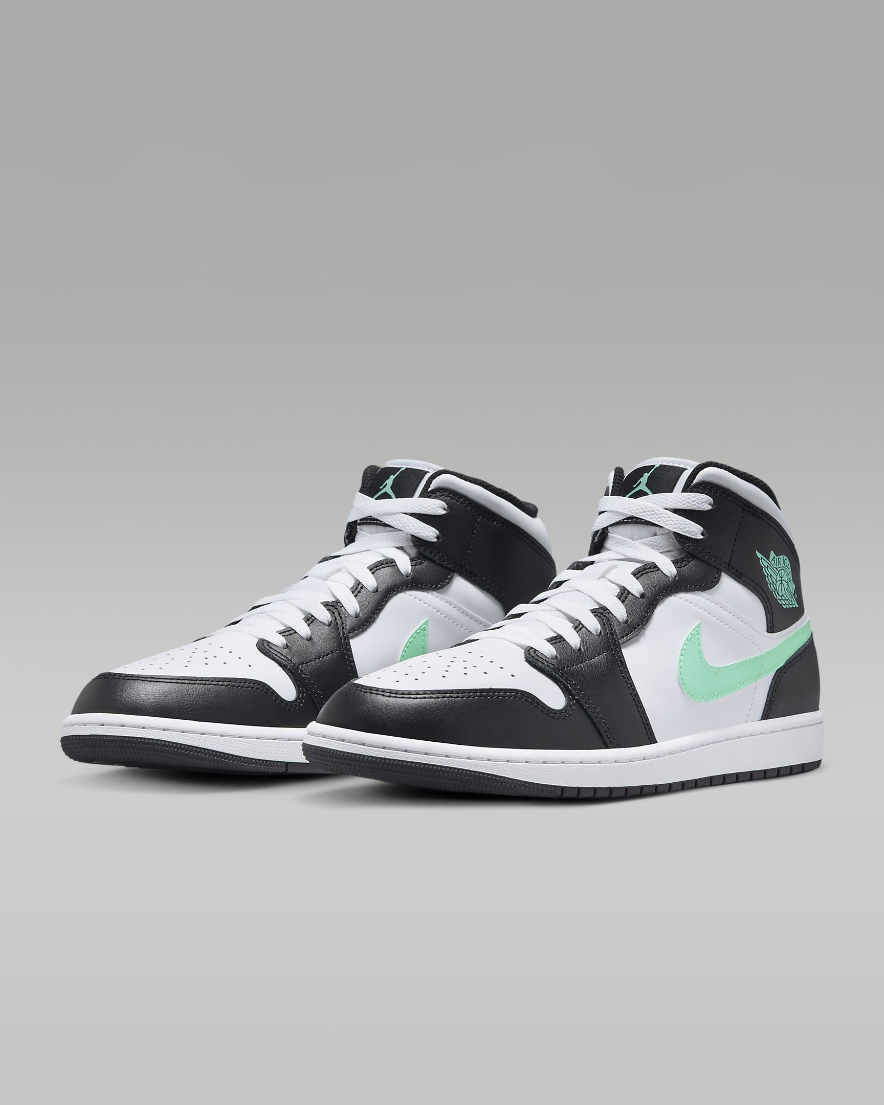 Scarpa Air Jordan 1 Mid - Uomo - Bianco/Nero/Green Glow