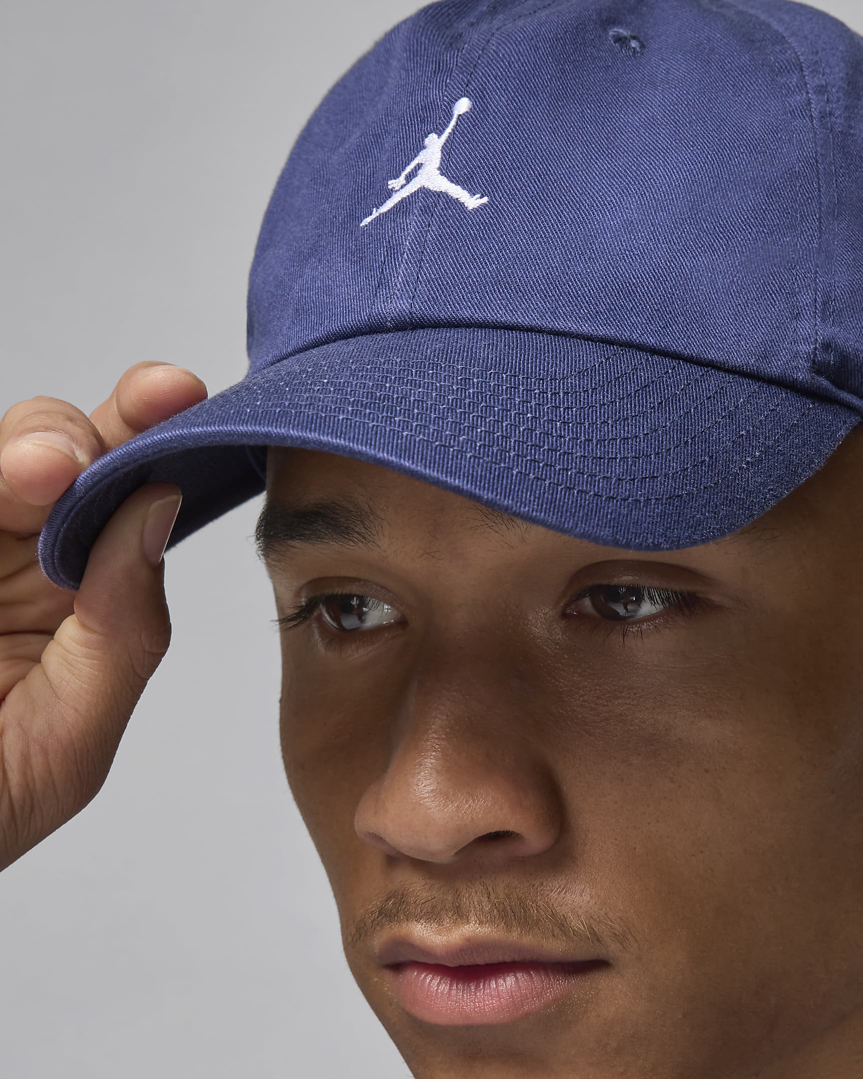 Jordan Club Unstructured Curved-Bill Hat - Midnight Navy/White