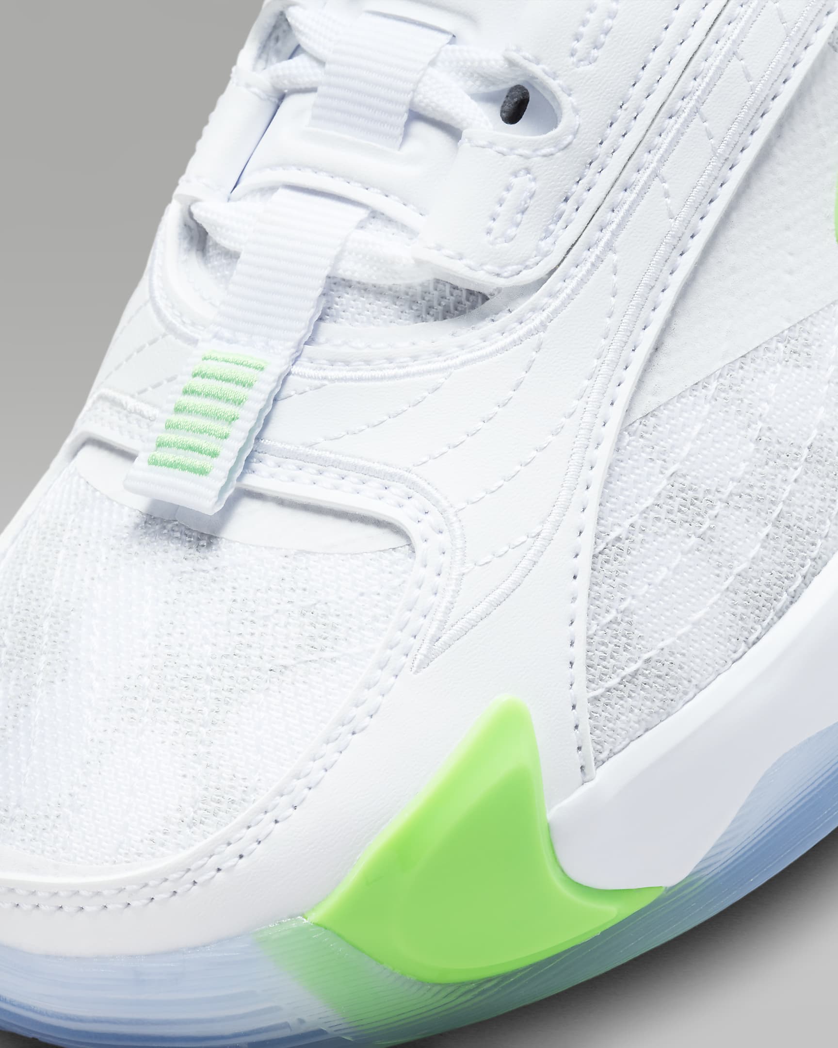 Luka 2 Trick Shot Basketballschuhe Nike AT