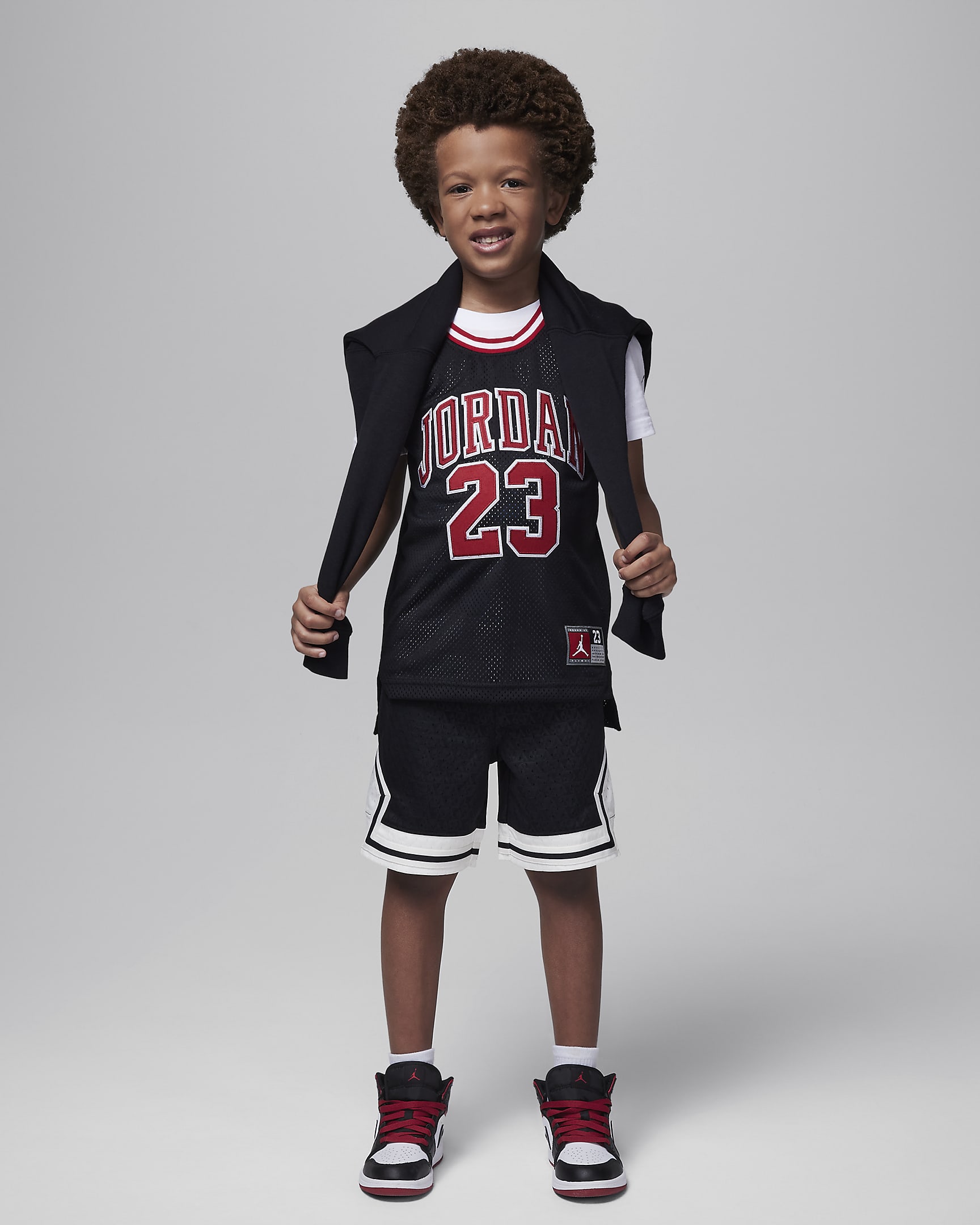 Jordan Dri-FIT Quai 54 Sportshorts mit diamantförmigen Akzenten für kleine Kinder - Off Noir