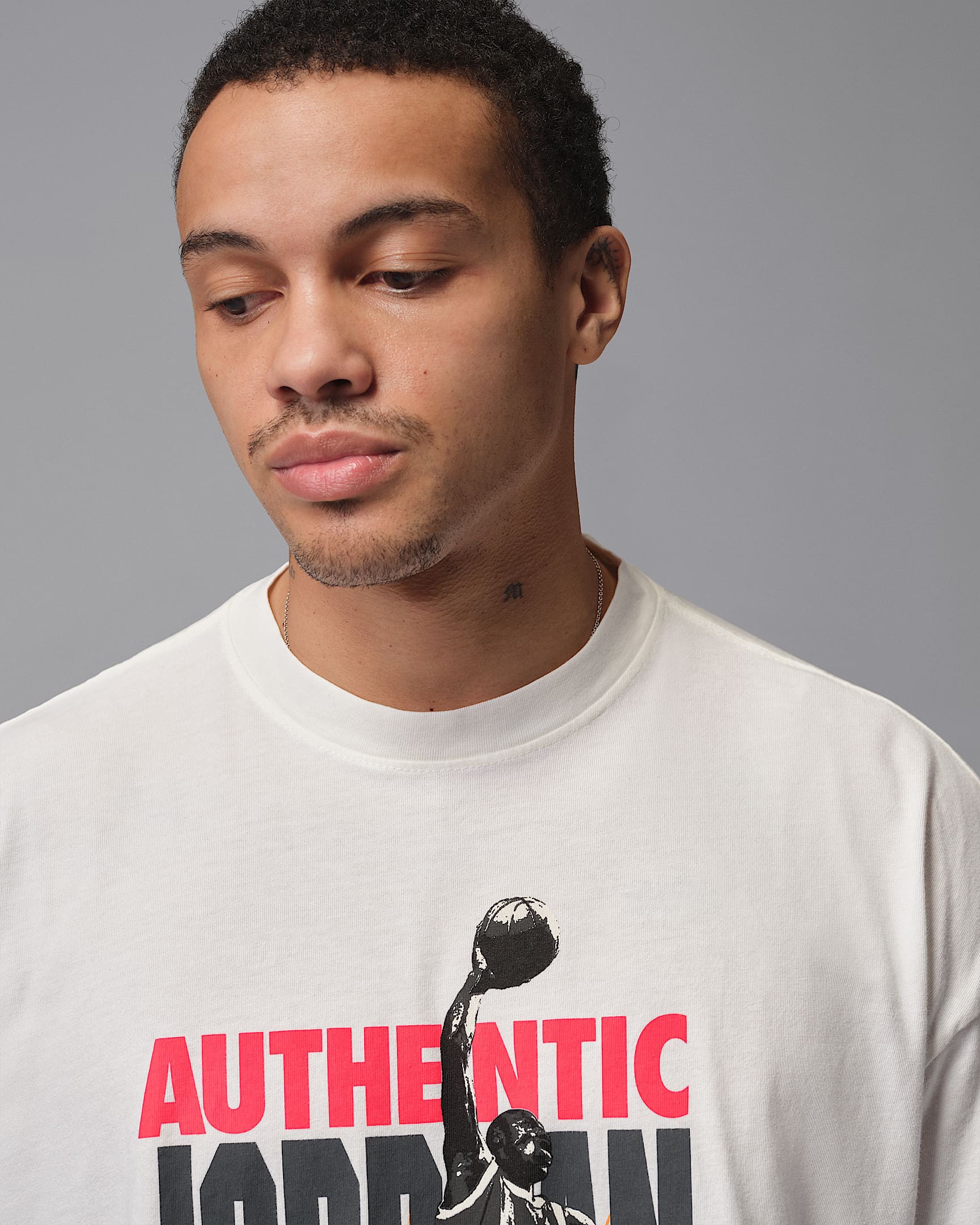 Jordan Men's Oversized Reissue T-Shirt - Sail/Infrared 23